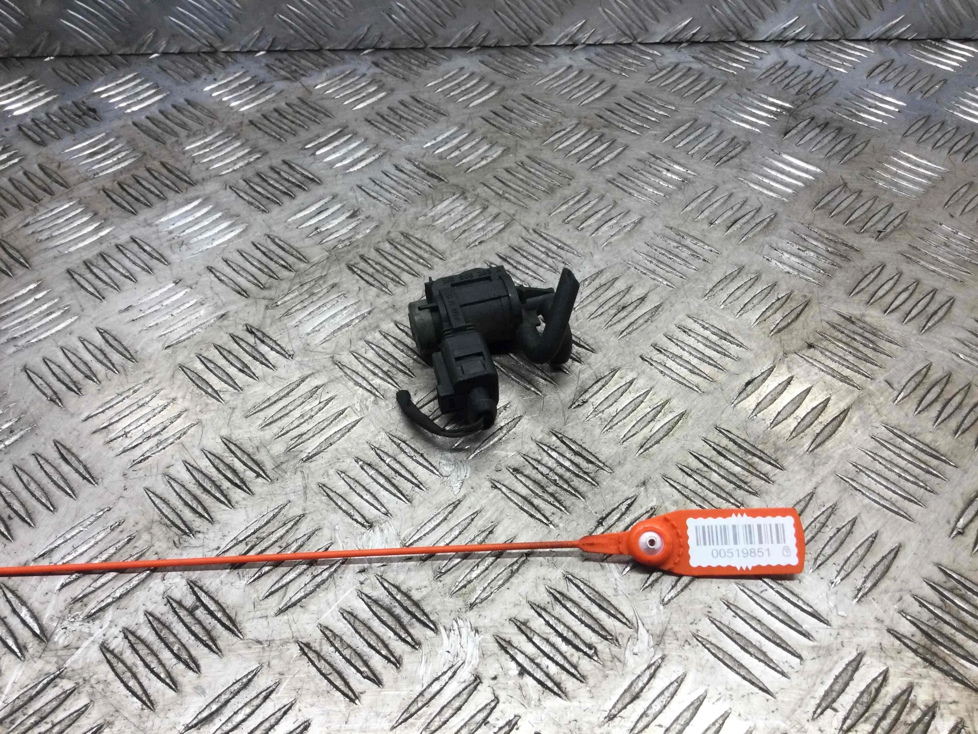 Преобразователь давления (соленоид наддува/EGR) Audi A5 8T (2007-2011) дизель 2.0 TDI Механика Седан