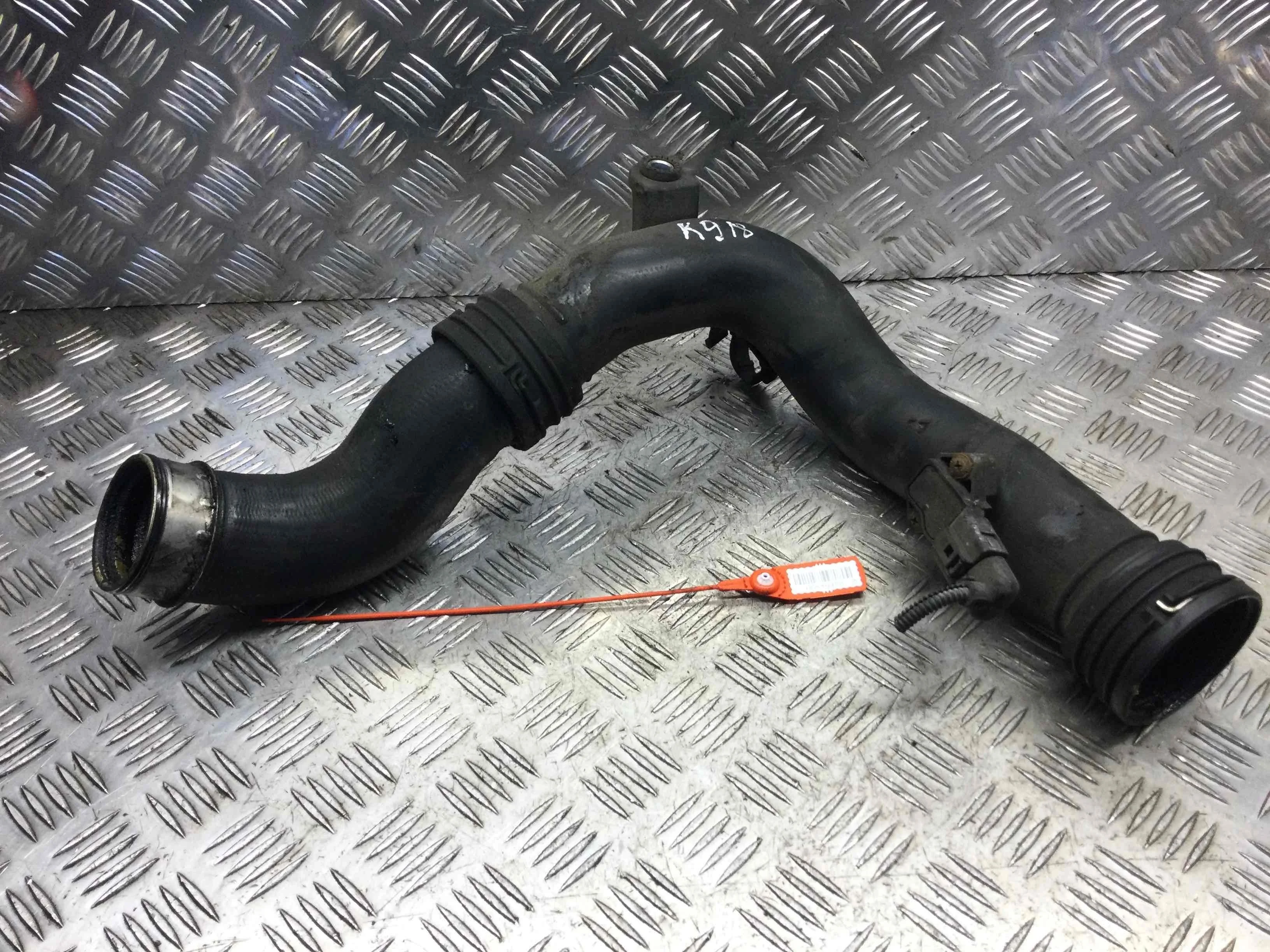 Патрубок интеркулера Audi A3 8P (2003-2005) дизель 2.0 TDI Механика Х/б