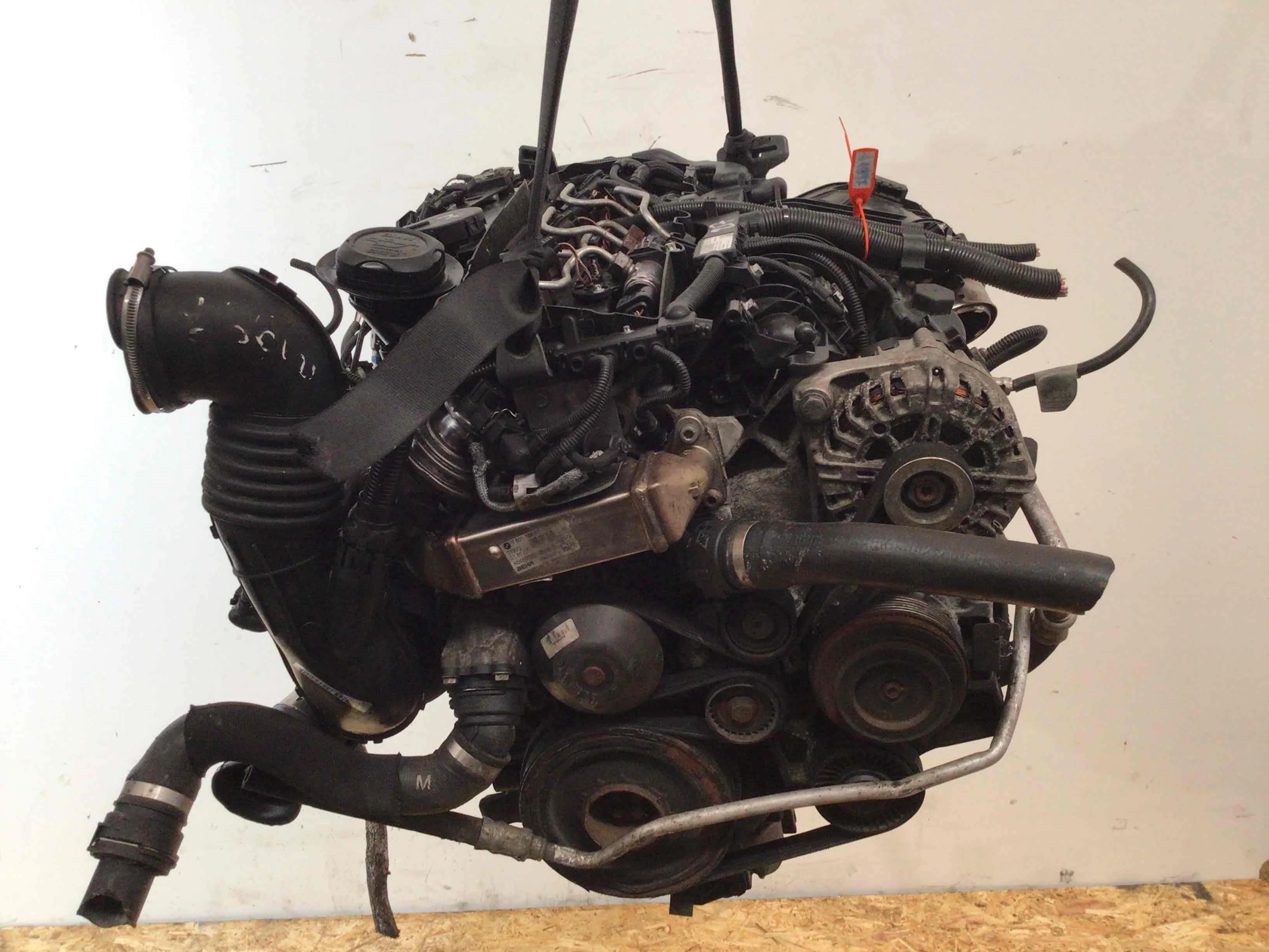 Двигатель BMW 3-Series 3-Series E90/E91/E92/E93 2005 - 2010 дизель 2.0 TD Механика Универсал