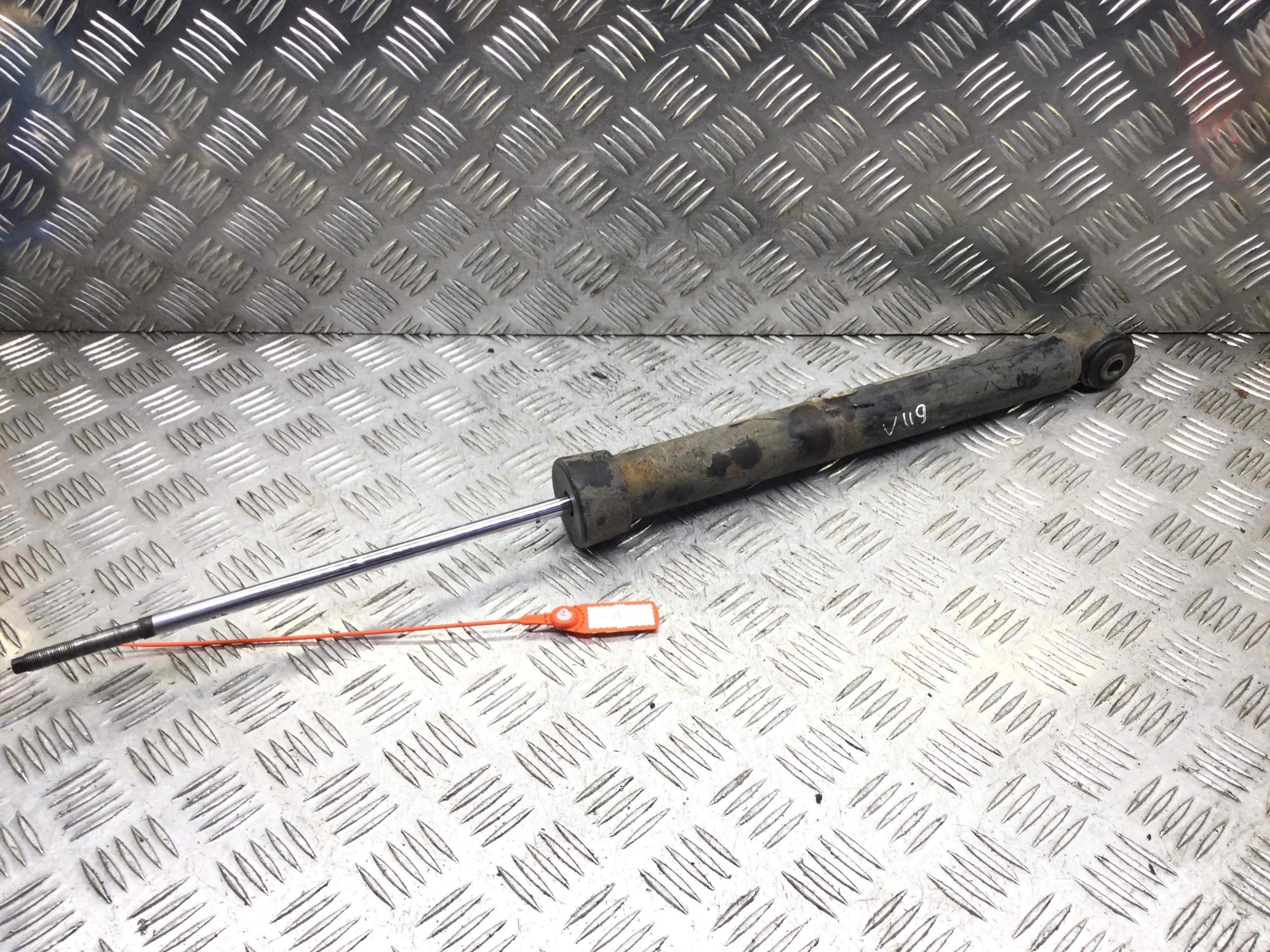 Амортизатор задний BMW 3-Series 3-Series E46 1998 - 2006 дизель 2.0 D Механика Универсал