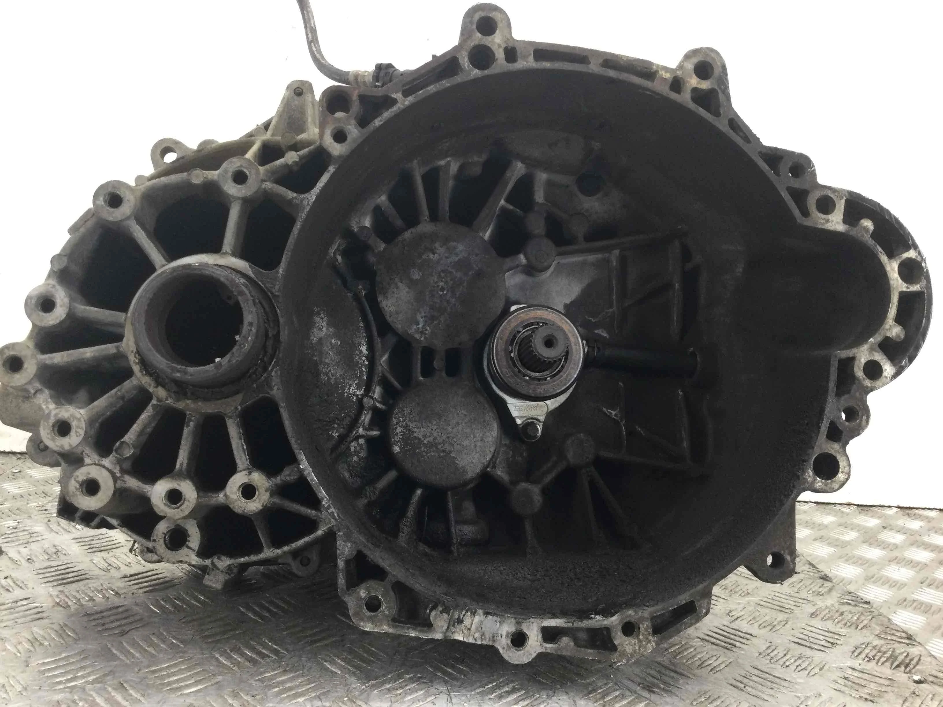 КПП механическая (МКПП) Land Rover Freelander 2 поколение (2006-2010) дизель 2.2 TD Механика