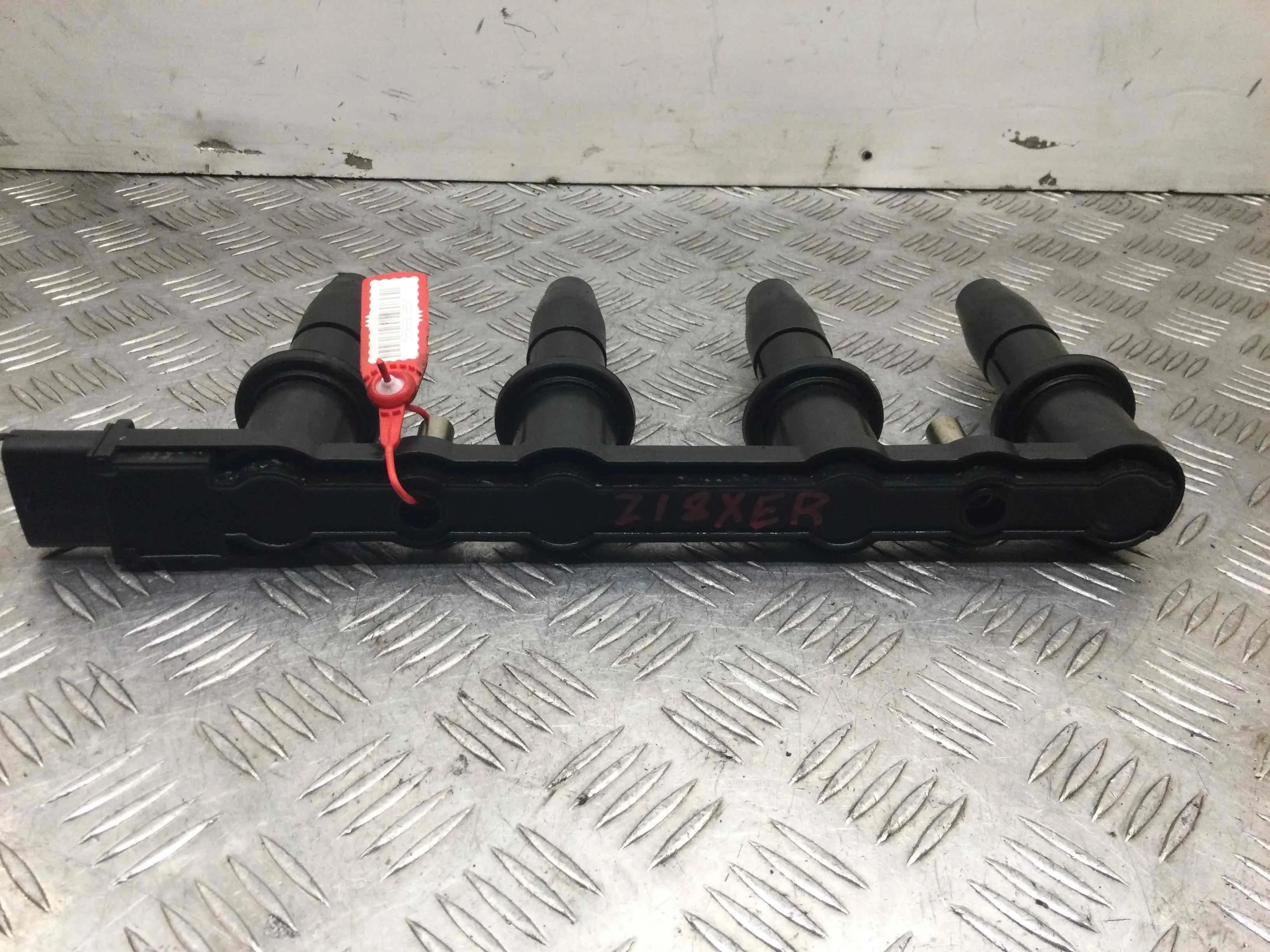 Катушка зажигания Opel Astra H рестайлинг 2007 - 2010 бензин 1.8 i Механика Х/б