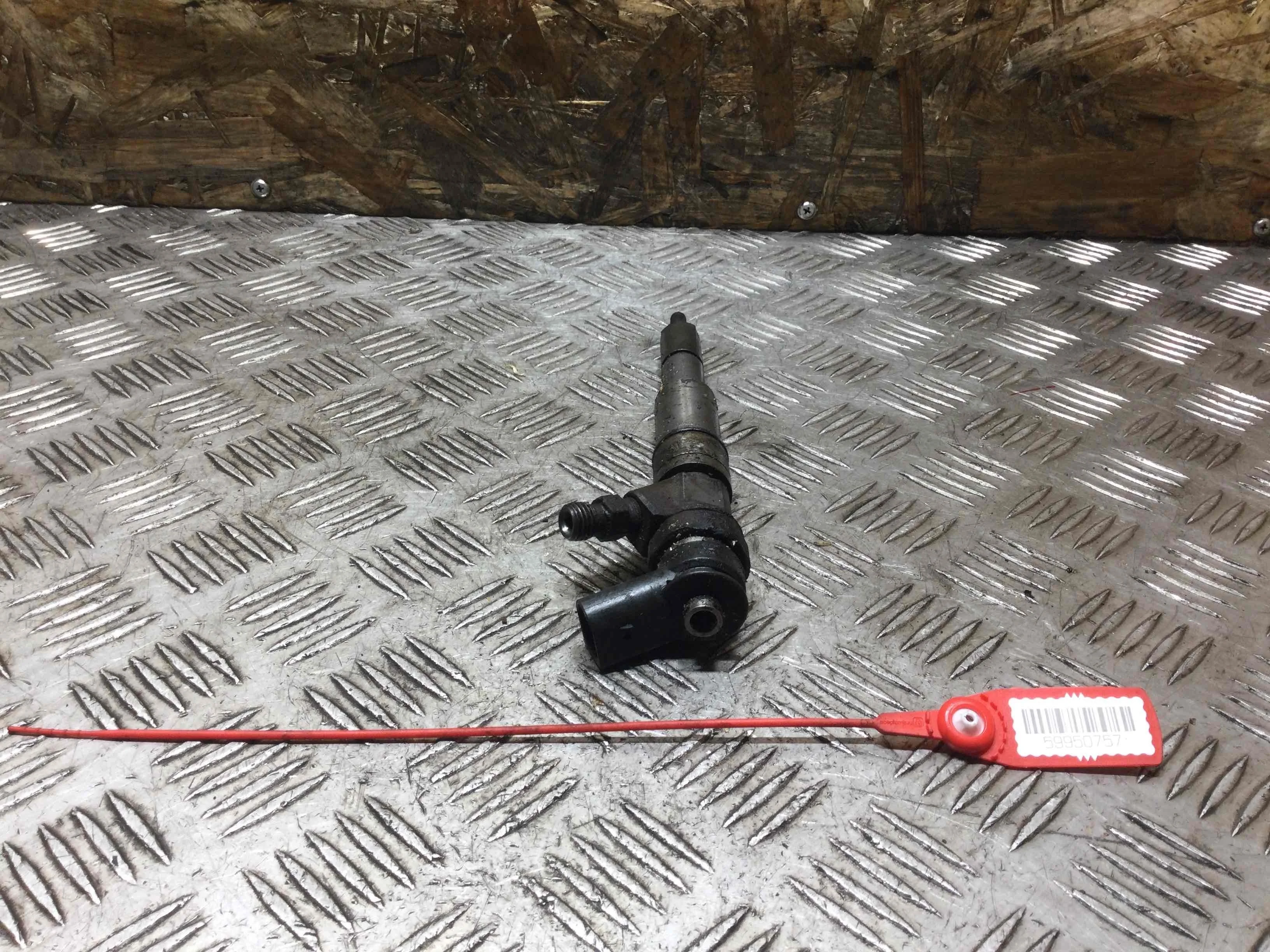 Форсунка BMW X5 E53 (1999-2003) дизель 3.0 D Автомат