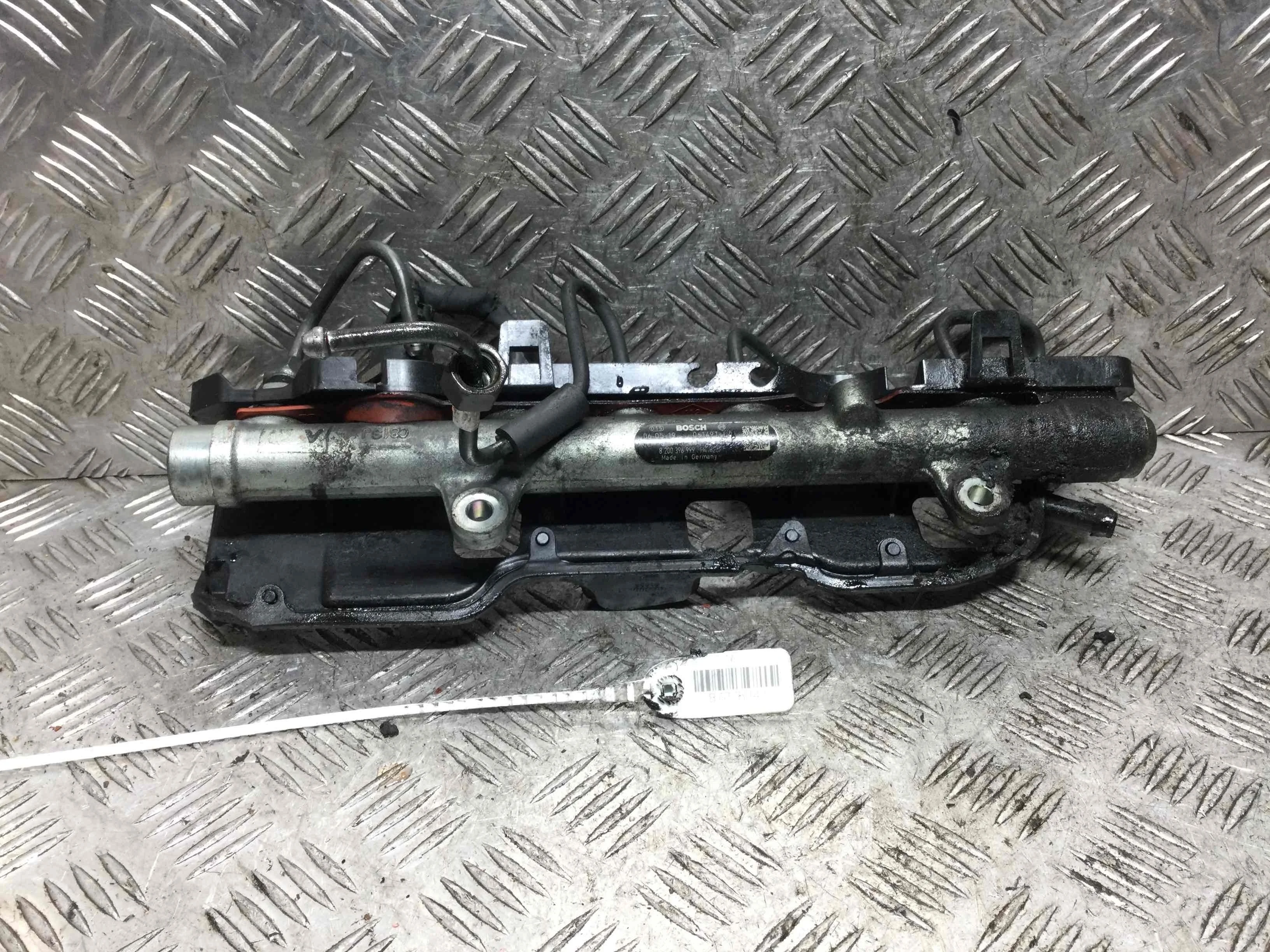 Топливная рампа Renault Laguna Laguna II (BG,KG) 2001 - 2007 дизель 1.9 DCI Механика Седан