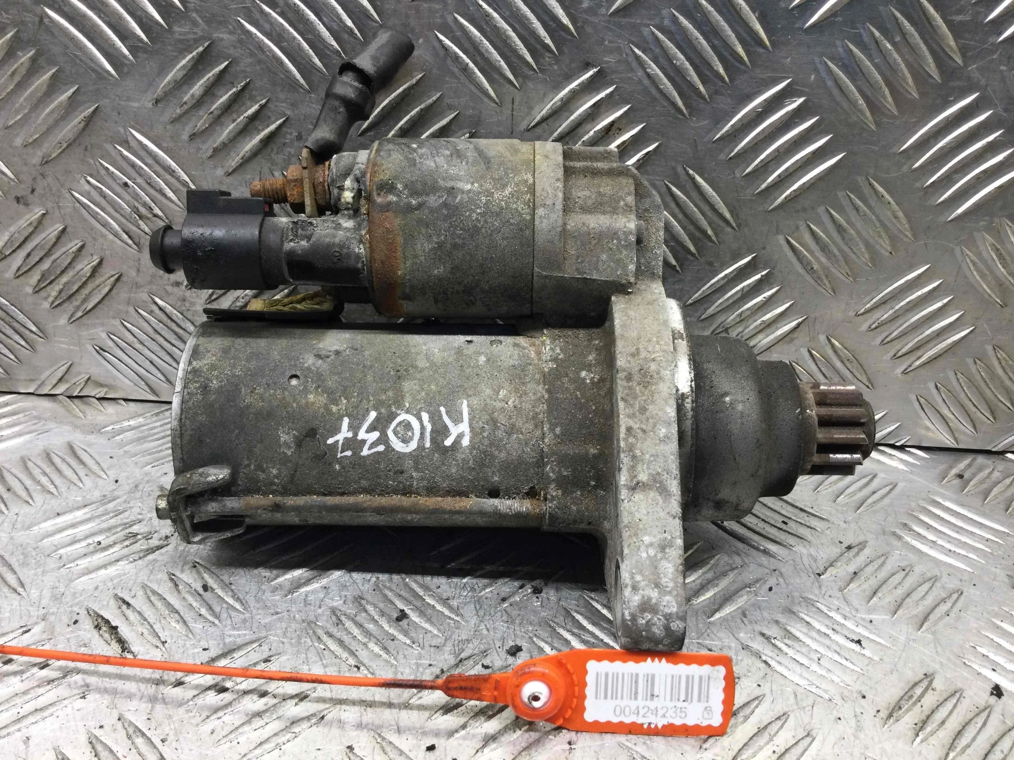 Стартер Volkswagen Polo 5 поколение (2009-2015) бензин 1.4 i Автомат Лифтбэк