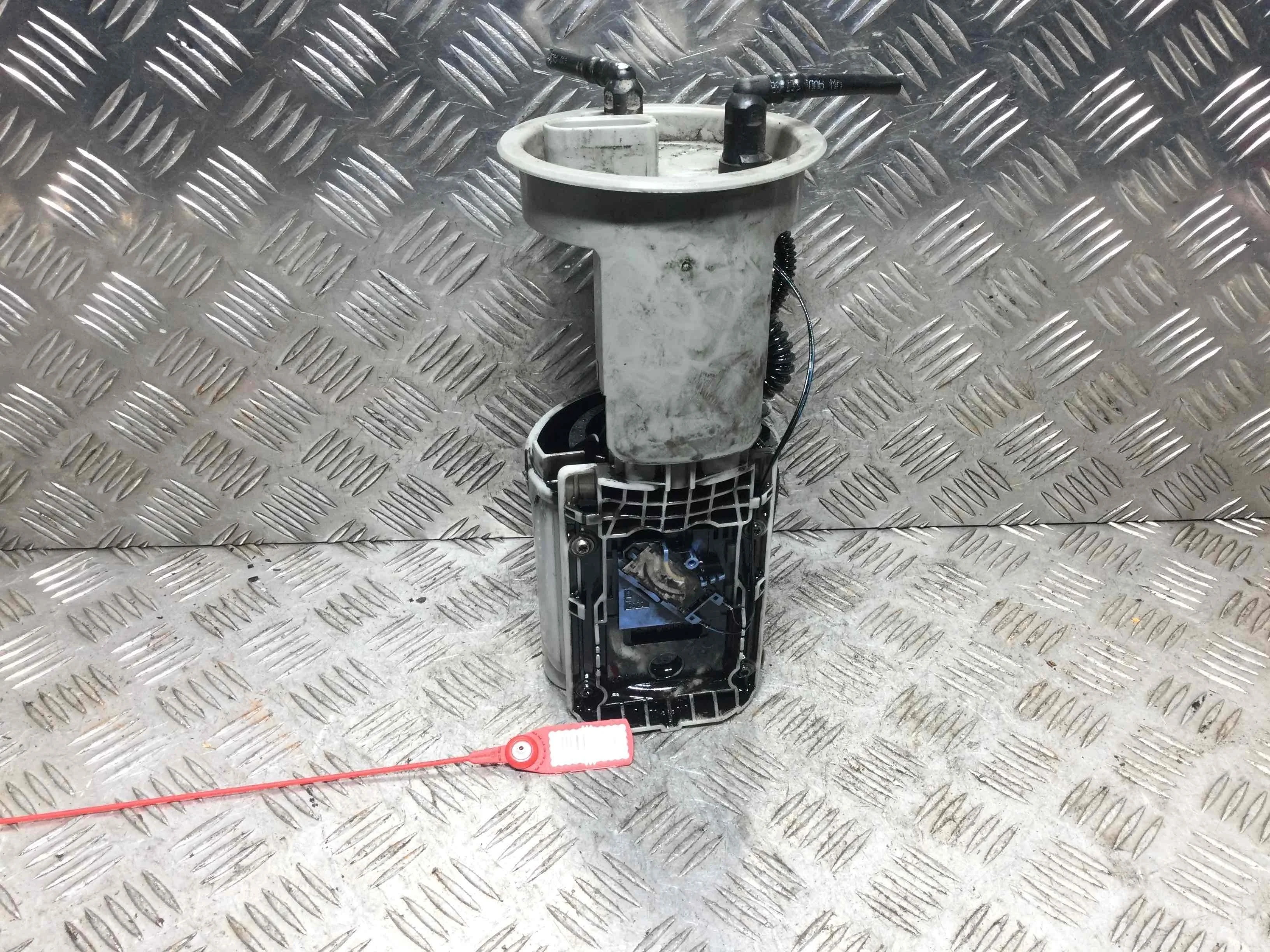 Насос топливный Volkswagen Passat B5+ [рестайлинг] (2000-2005) дизель 1.9 TDI Механика Седан