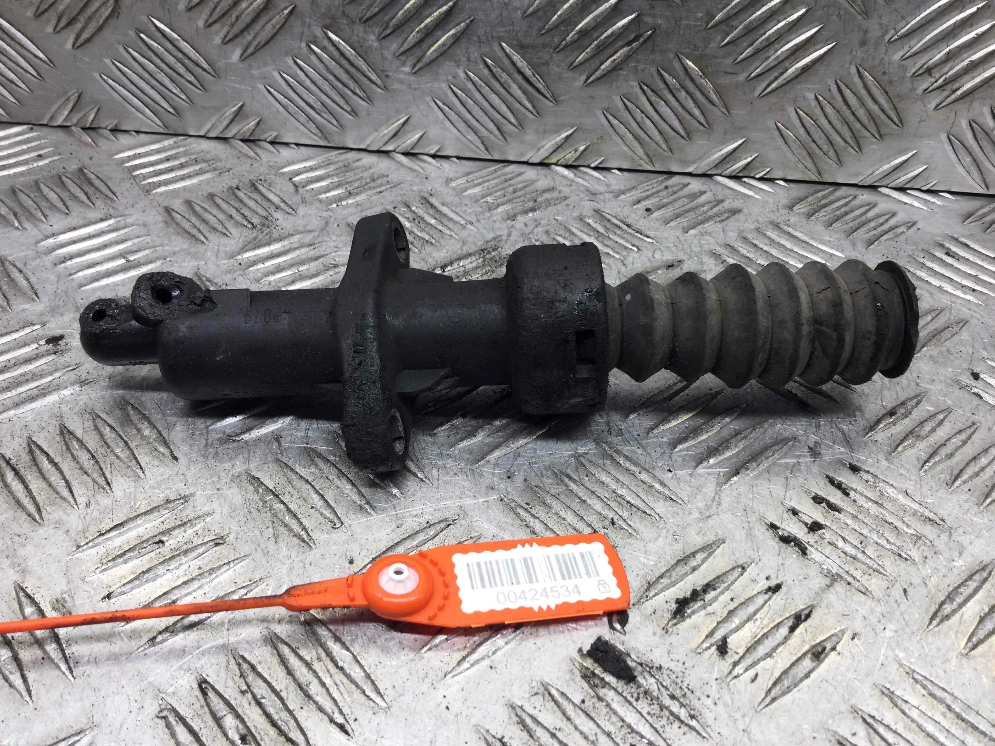 Цилиндр сцепления рабочий Citroen Berlingo 1 поколение [рестайлинг] (2002-2008) дизель 1.6 HDI Механика Фургон