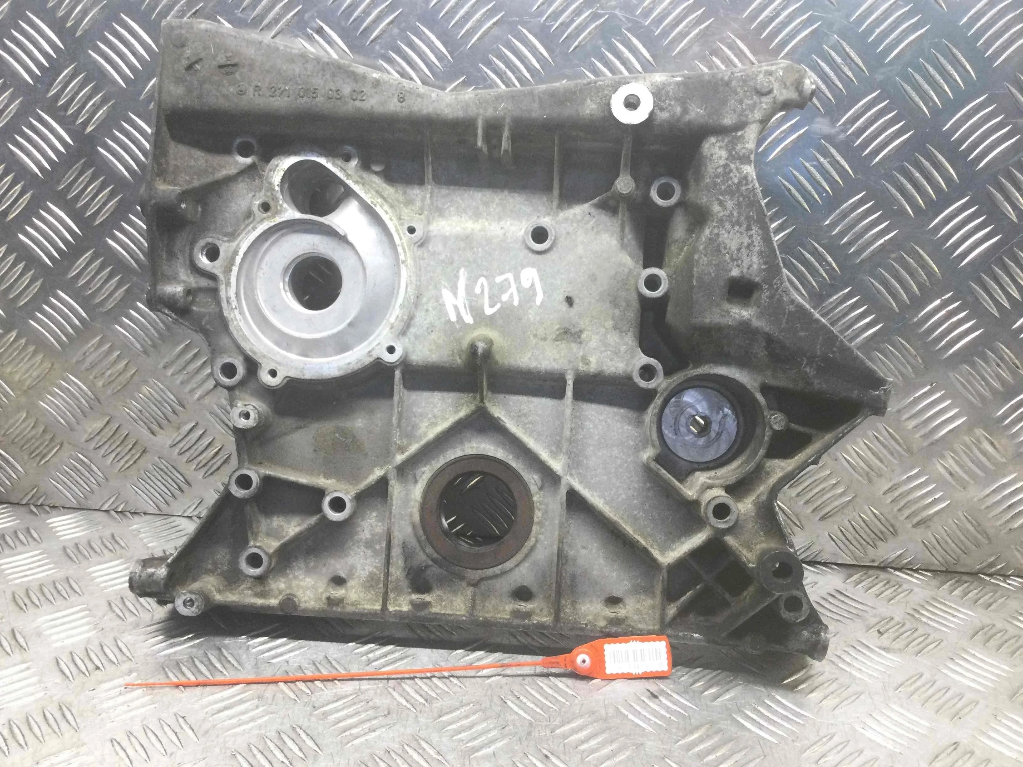 Крышка двигателя передняя Mercedes C-klasse W204/S204 (2007-2012) бензин 1.8 i Механика Седан