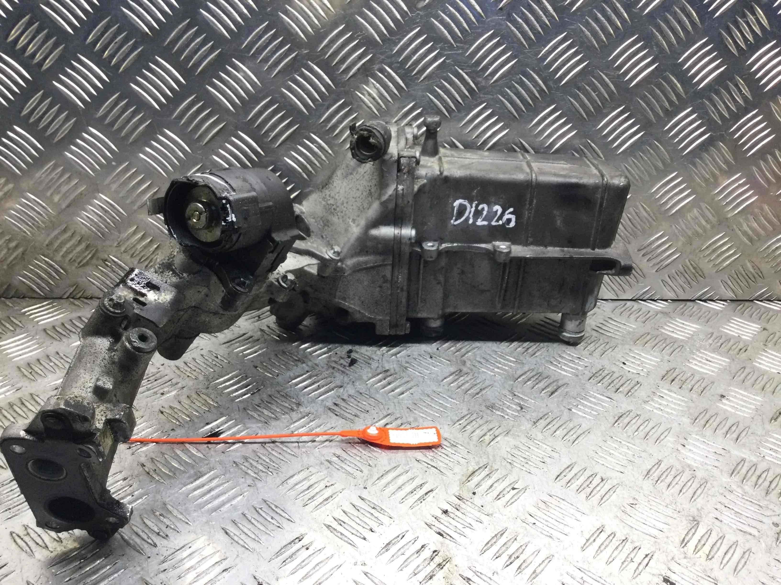 Клапан EGR Mercedes E-klasse E-klasse (W211) 2002 - 2009 дизель 2.2 CDI Автомат Седан