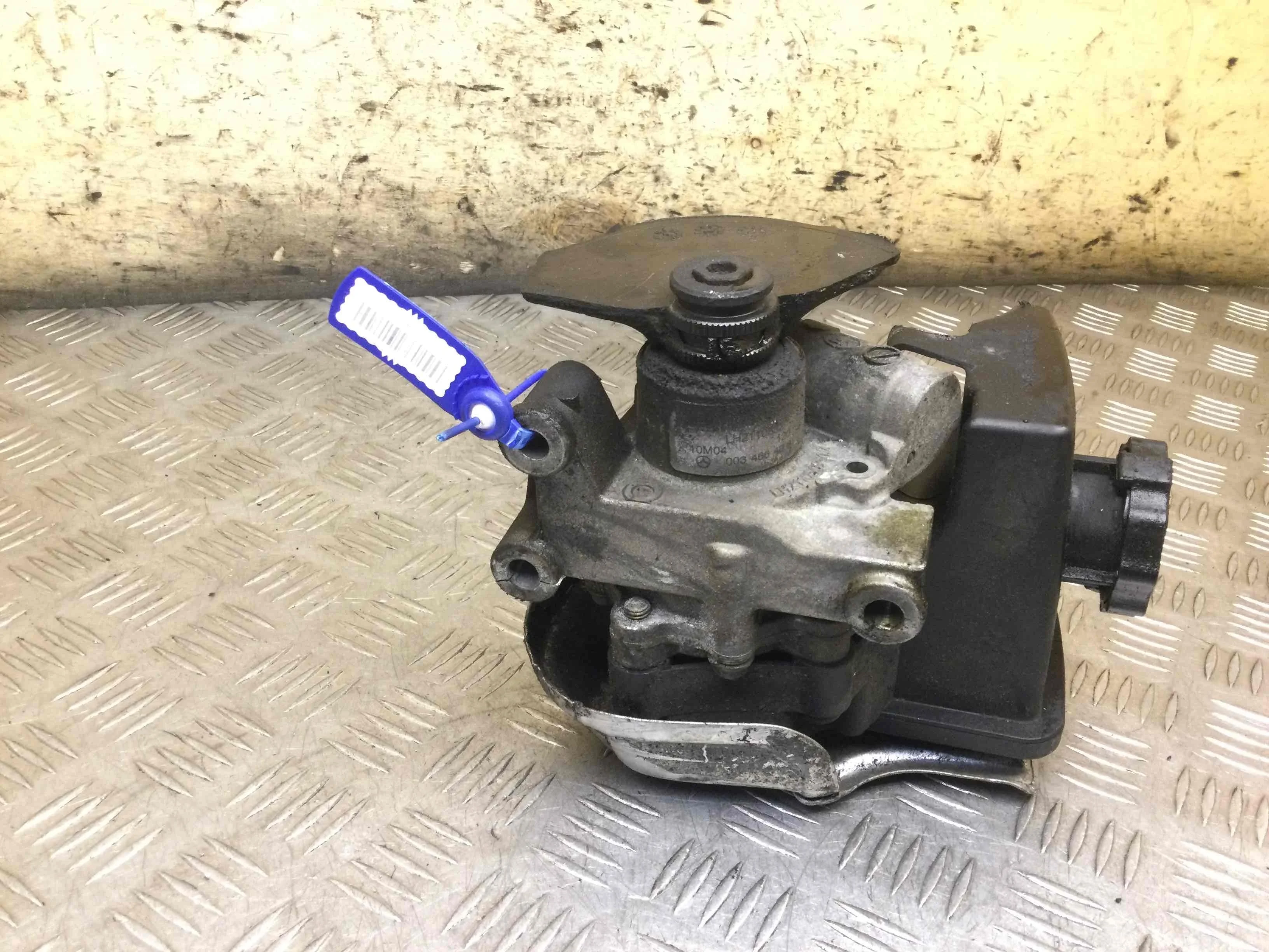 Насос гидроусилителя руля Mercedes C-klasse W203/S203/CL203 (2000-2004) бензин 1.8  Автомат Седан