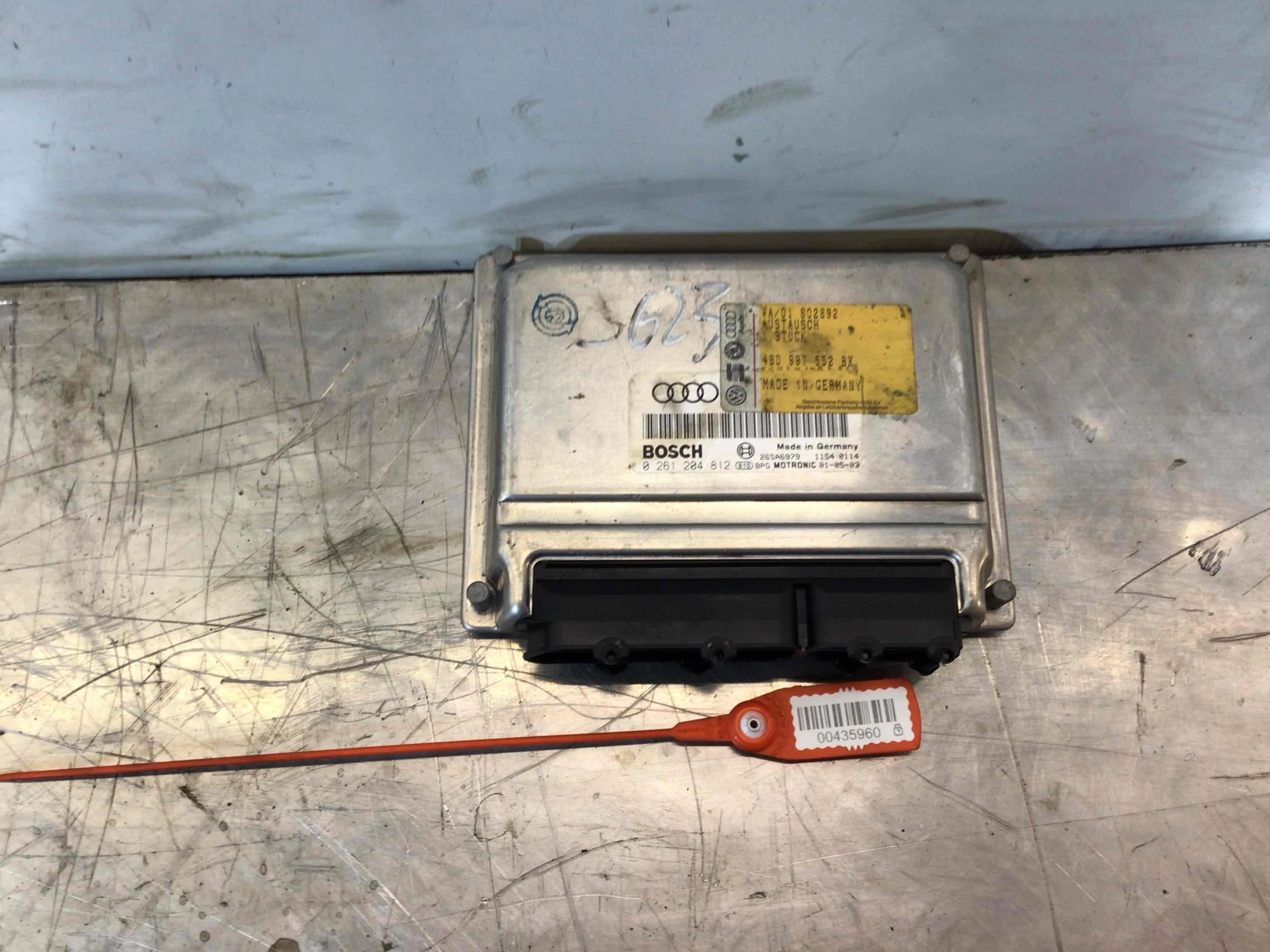 Блок управления двигателем Audi A4 B5 (1994-1999) бензин 2.4 i Механика Седан