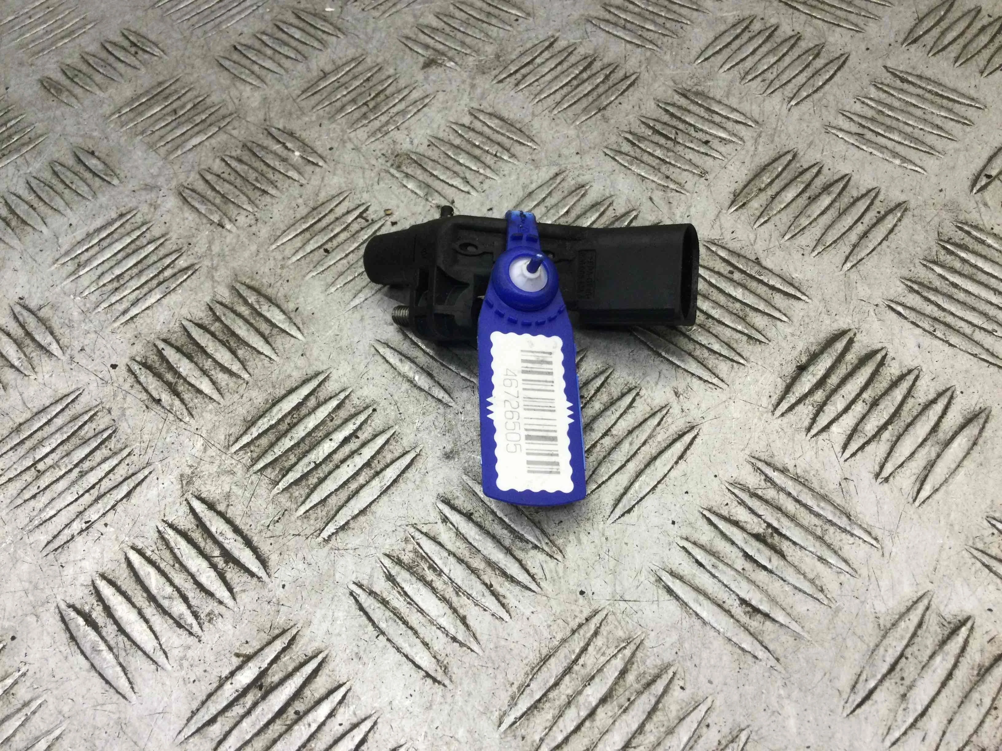 Датчик коленвала Volkswagen Polo 4 поколение (2001-2005) бензин 1.4  Механика Х/б