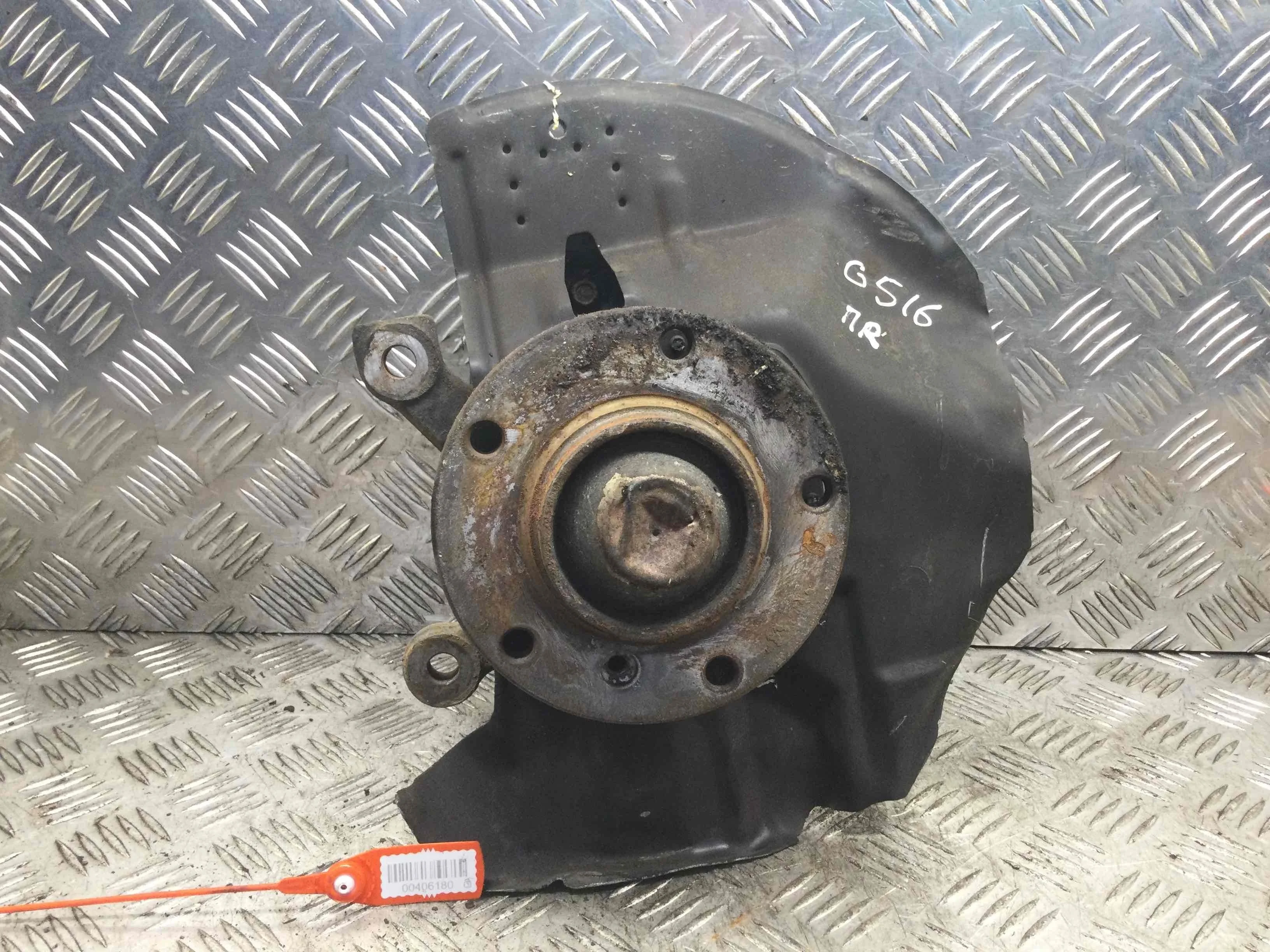 Ступица передняя правая BMW 3-Series 3-Series E46 1998 - 2006 бензин 2.0 i Механика Седан