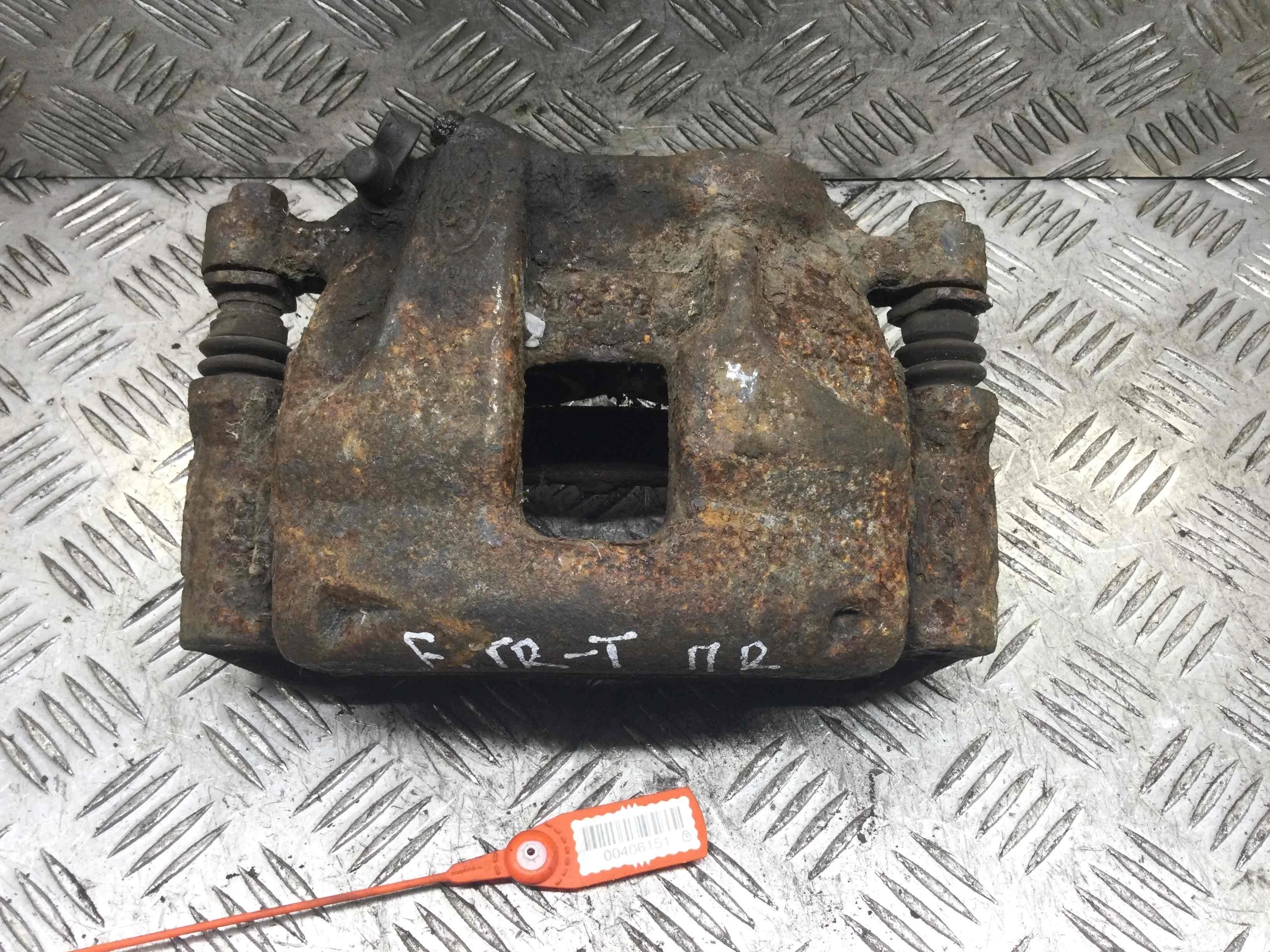 Суппорт передний правый Ford Tourneo Custom 1 поколение (2012-2020) дизель 2.2 TDCi Механика Микроавтобус