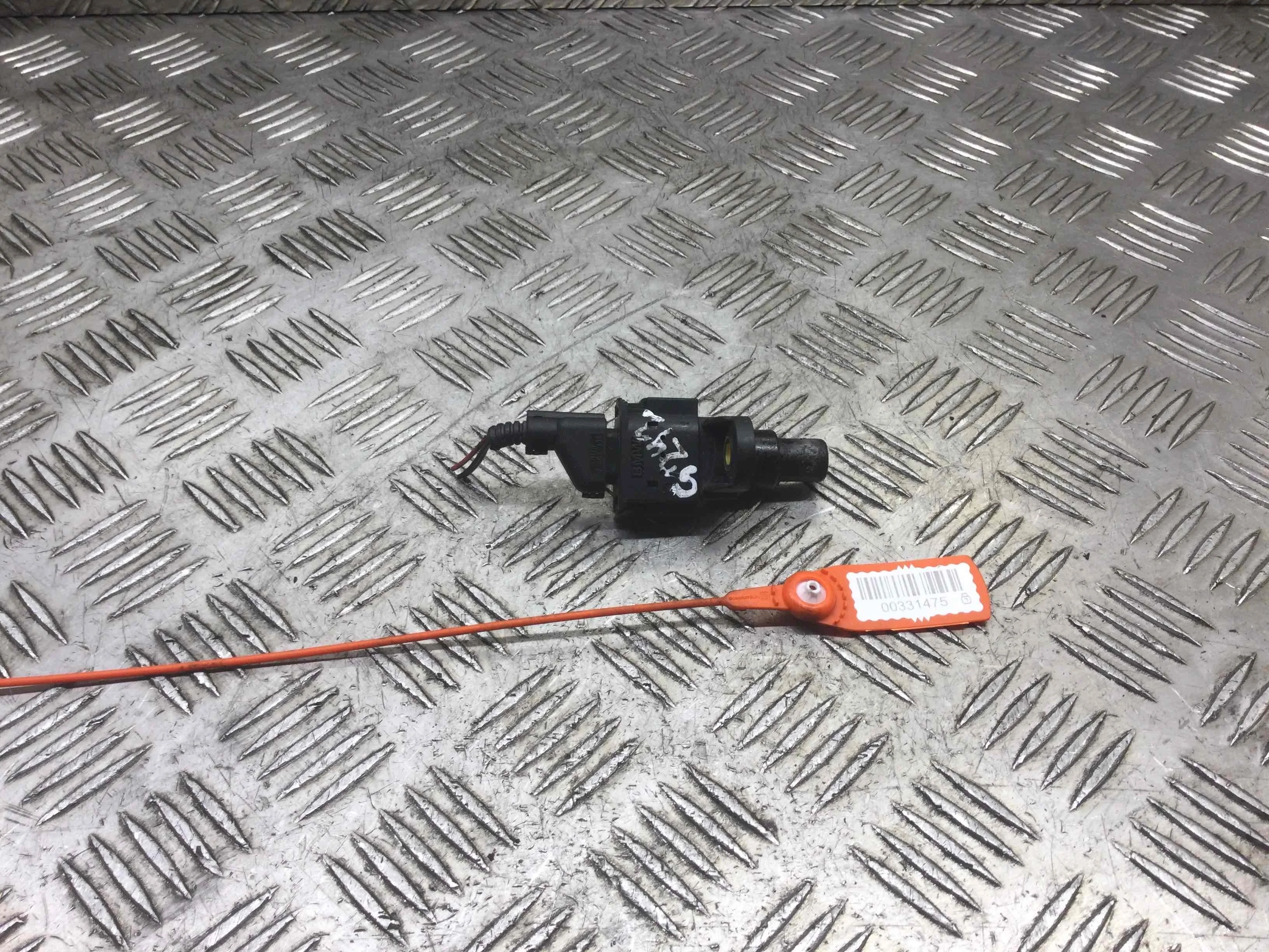 Датчик распредвала BMW 3-Series 3-Series E46 1998 - 2006 бензин 2.0 i Механика Купе