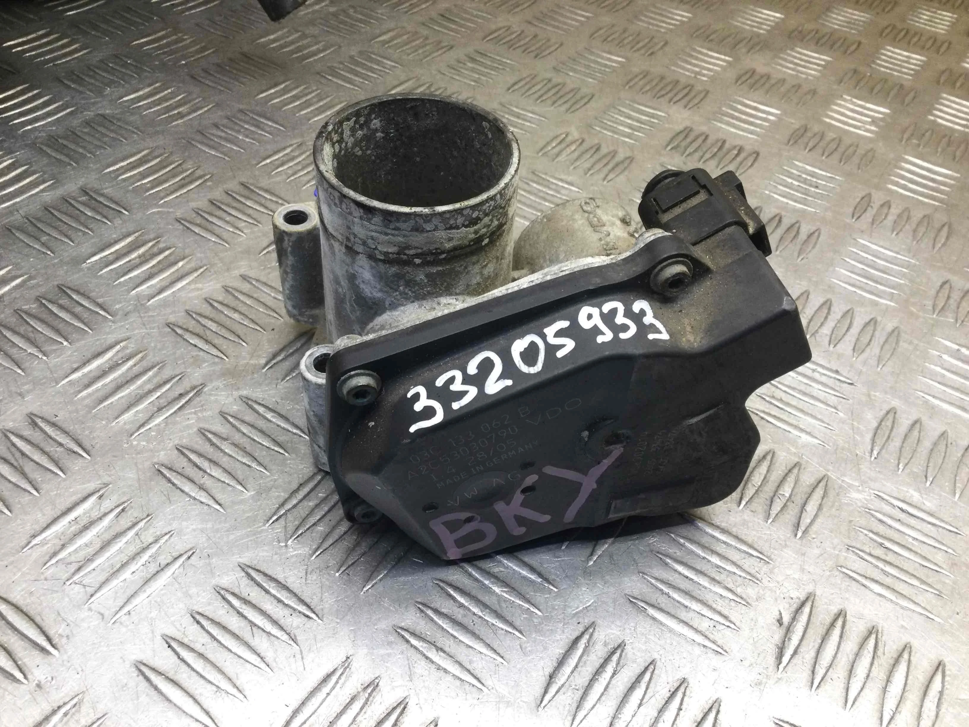 Заслонка дроссельная SEAT Ibiza 3 поколение (2001-2006) бензин 1.4 i Механика Х/б