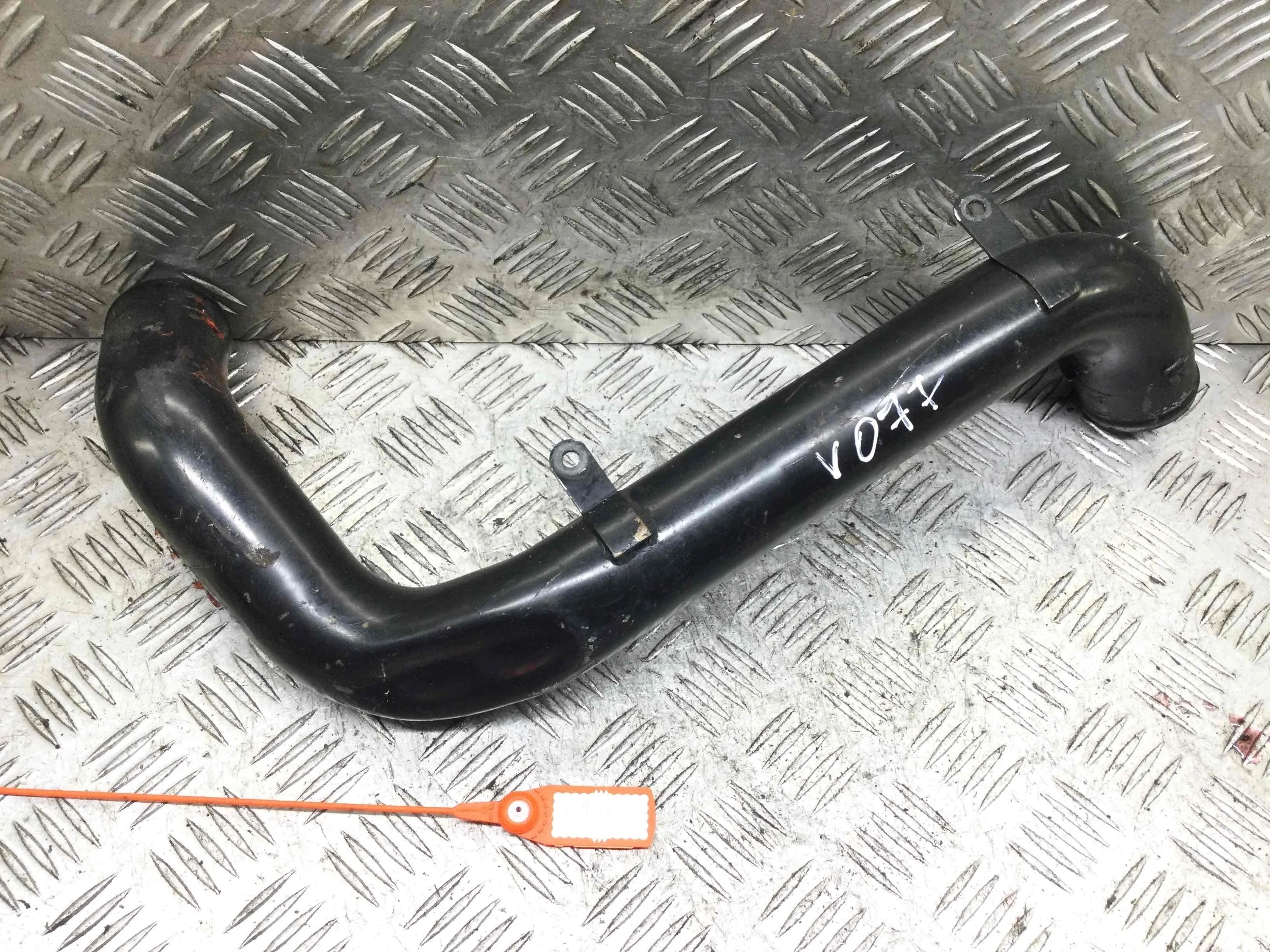 Патрубок интеркулера Audi A6 C5/4B (1997-2004) дизель 2.5 TDI Механика Универсал