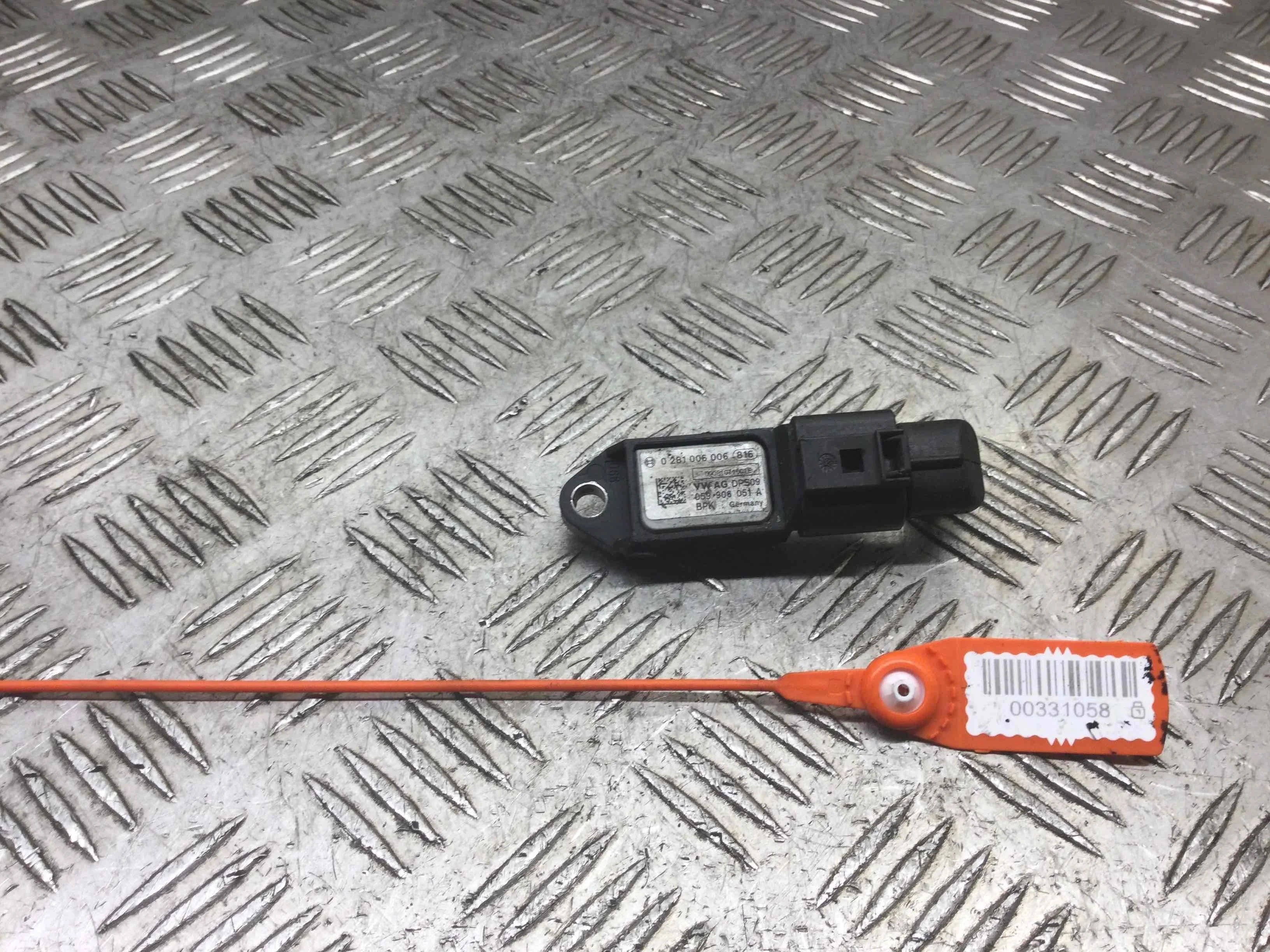 Датчик давления выхлопных газов Volkswagen Passat B6 (2005-2010) дизель 2.0 TDI DSG Седан