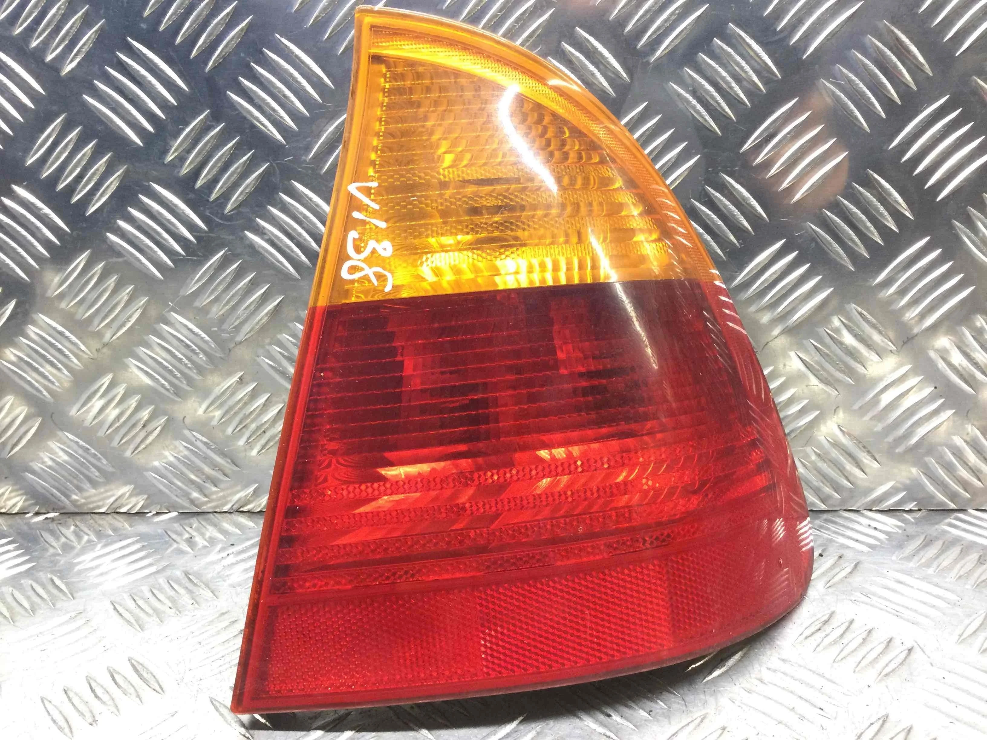 Фонарь задний правый BMW 3-Series 3-Series E46 1998 - 2006 дизель 2.0 TDI Механика Универсал