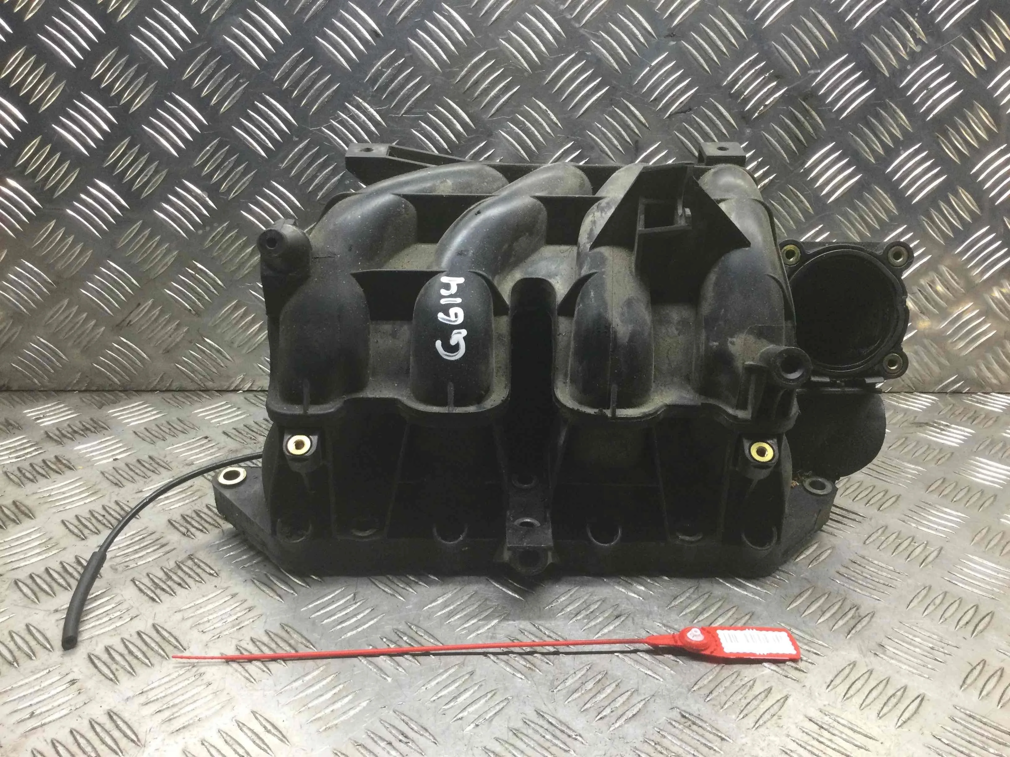 Коллектор впускной Volkswagen Golf 4 поколение (1997-2004) бензин 1.4 i Механика Х/б