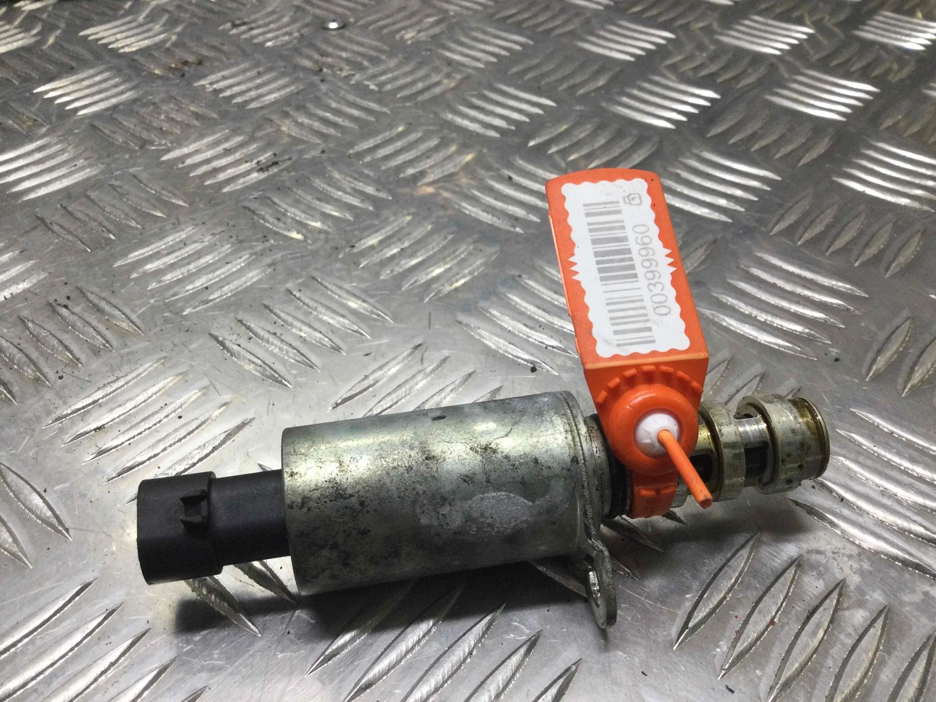 Клапан электромагнитный Opel Astra H рестайлинг 2007 - 2010 бензин 1.8 i Механика Х/б