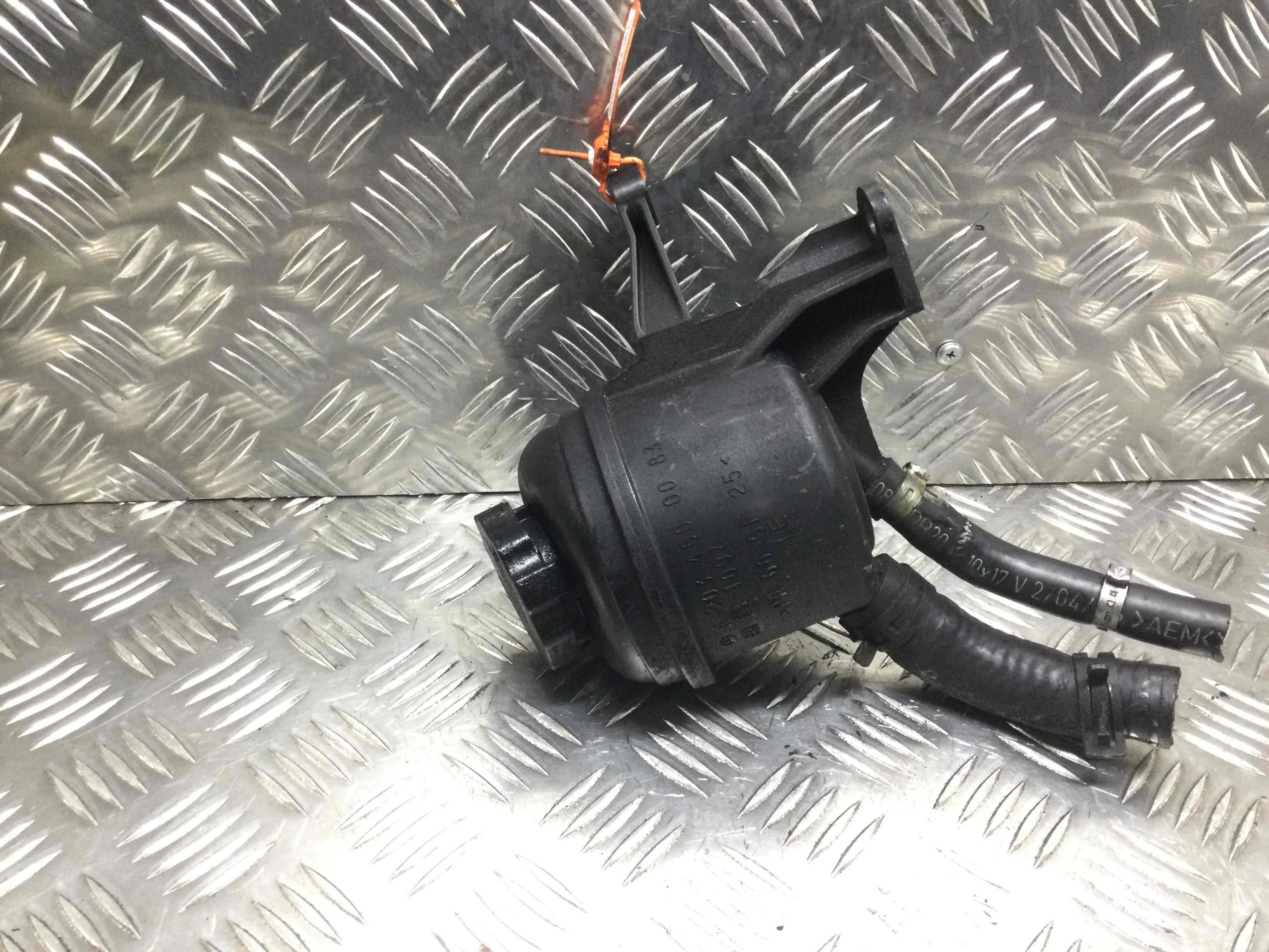 Бачок гидроусилителя Mercedes CLK W209/A209 (2002-2005) дизель 2.2 CDI Механика Седан