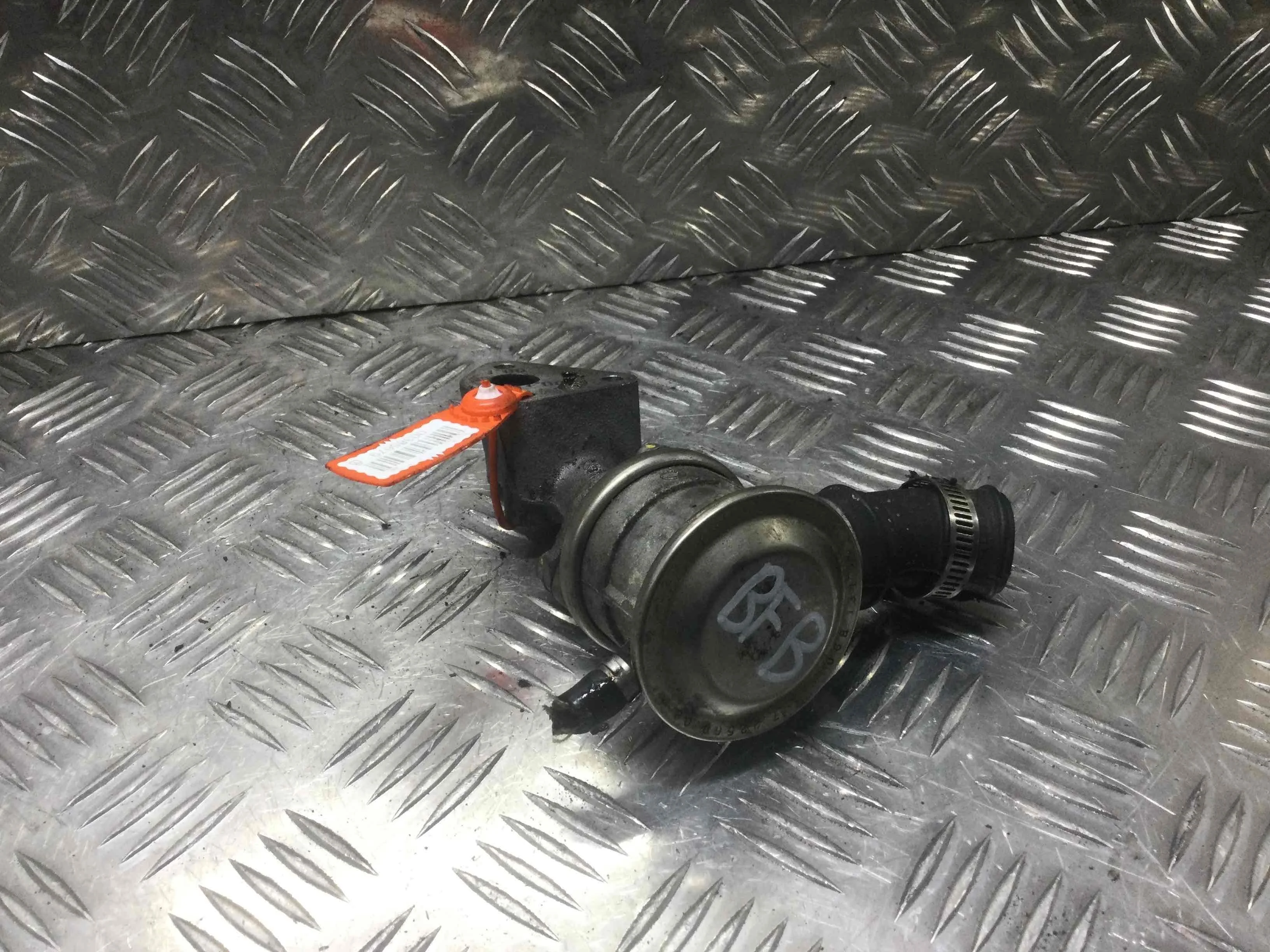 Клапан EGR Audi A4 B6 (2000-2005) бензин 1.8  Механика Седан