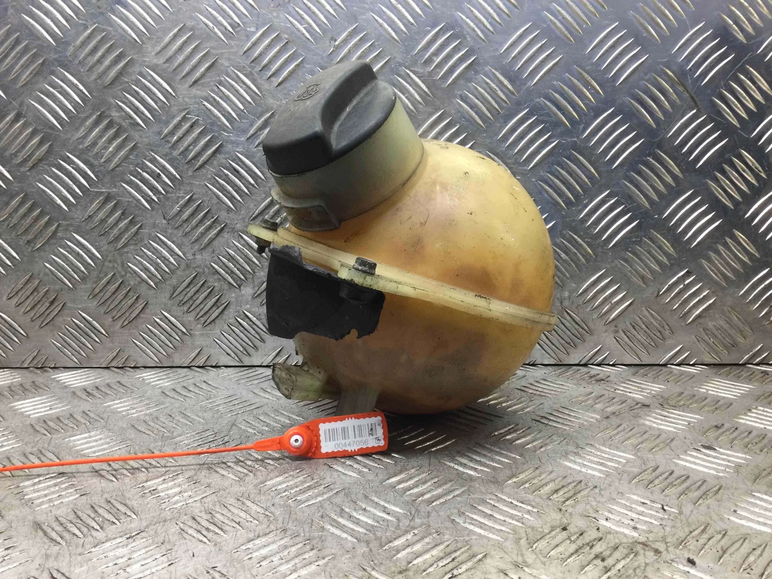 Бачок расширительный Volkswagen Sharan 1 поколение [рестайлинг] (2000-2003) дизель 1.9 TD Механика Минивэн