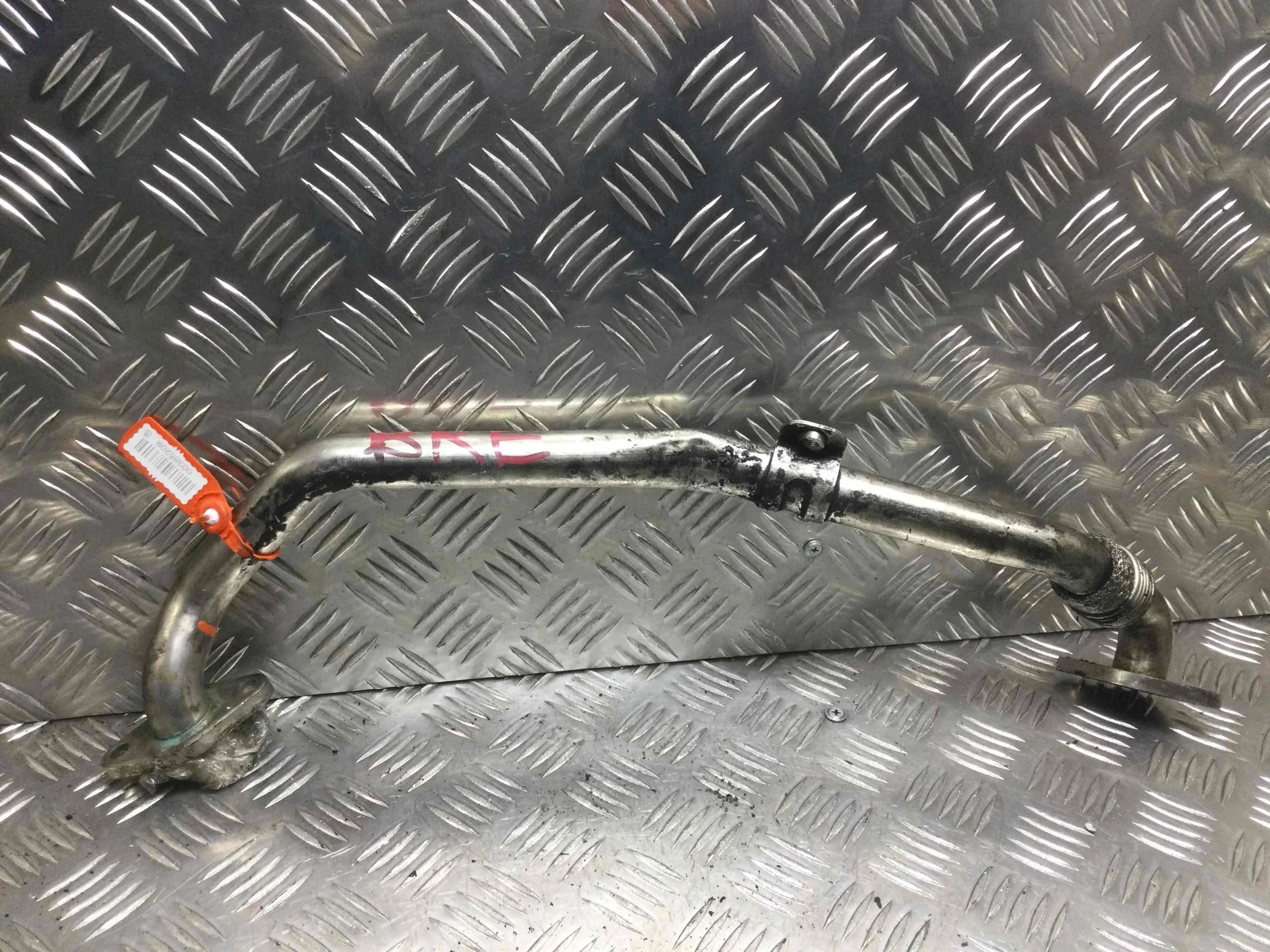 Трубка системы рециркуляции EGR Audi A6 C6/4F (2004-2008) дизель 2.0 TDI Механика Седан