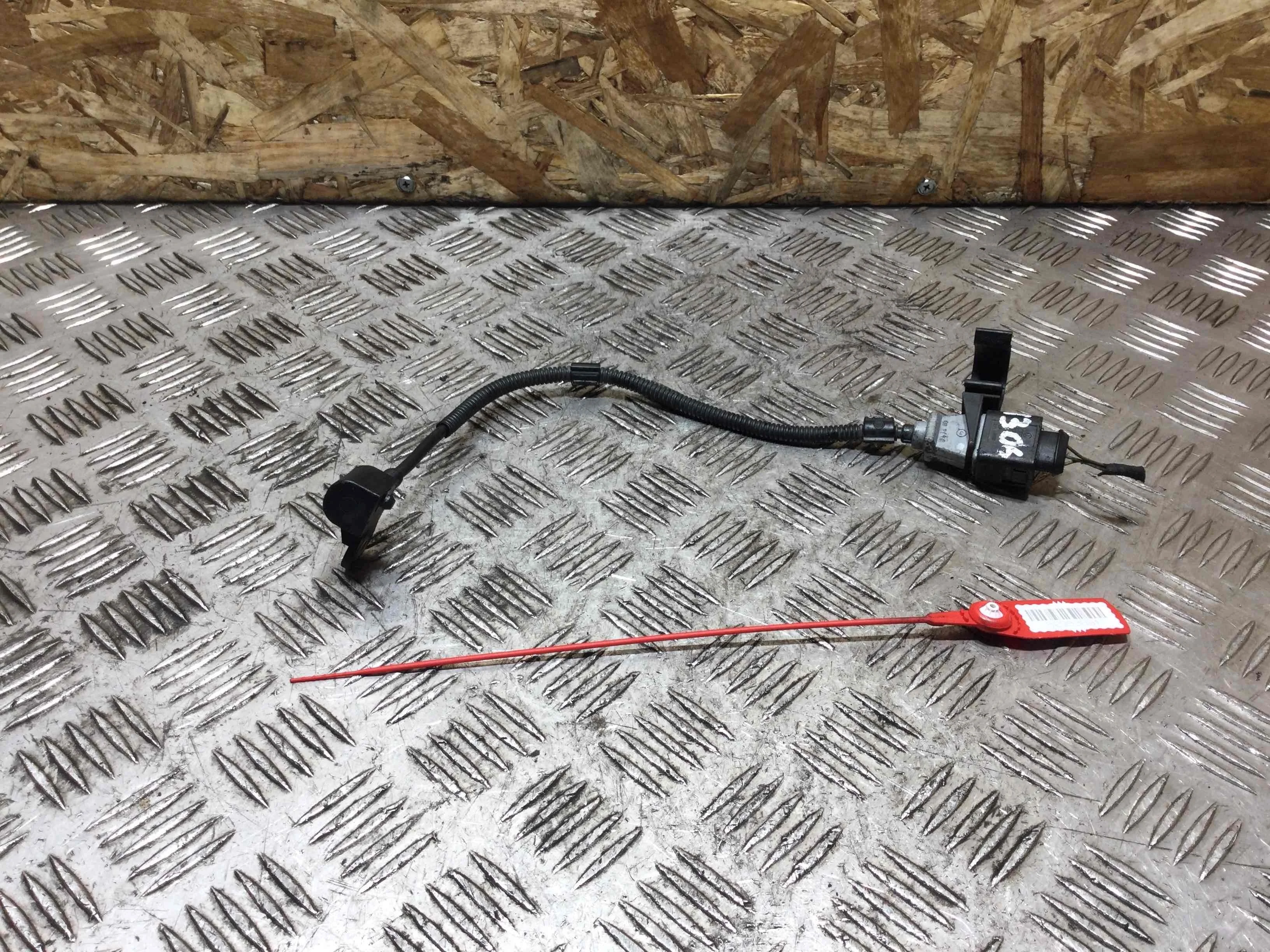 Датчик распредвала Volkswagen Golf 6 поколение (2008-2015) дизель 2.0 TDI DSG Универсал