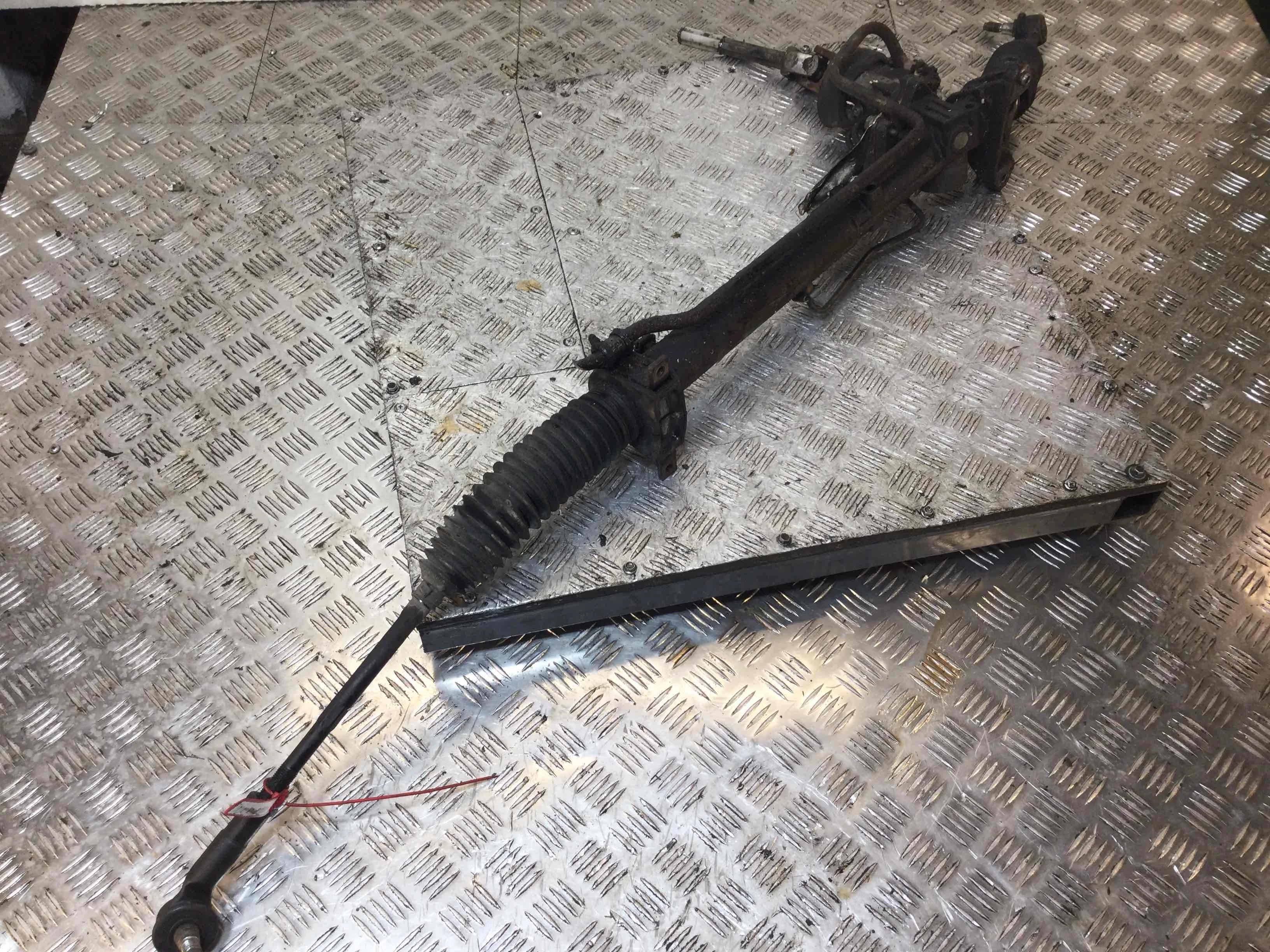 Рулевая рейка Volkswagen Golf 4 поколение (1997-2004) бензин 1.6 i Автомат Х/б