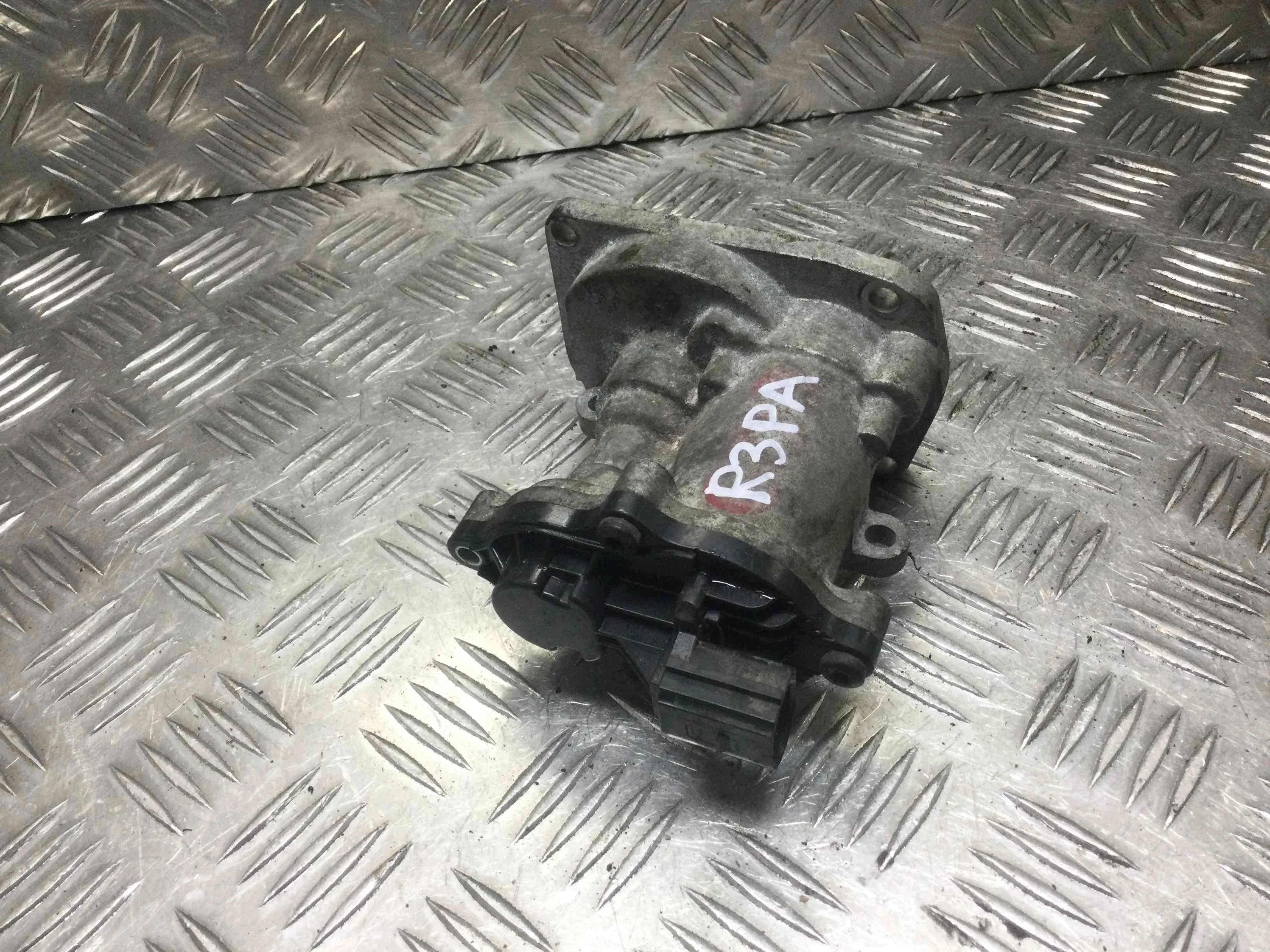 Клапан EGR Ford Transit Connect 1 поколение (2002-2009) дизель 1.8 TDCi Механика Минивэн