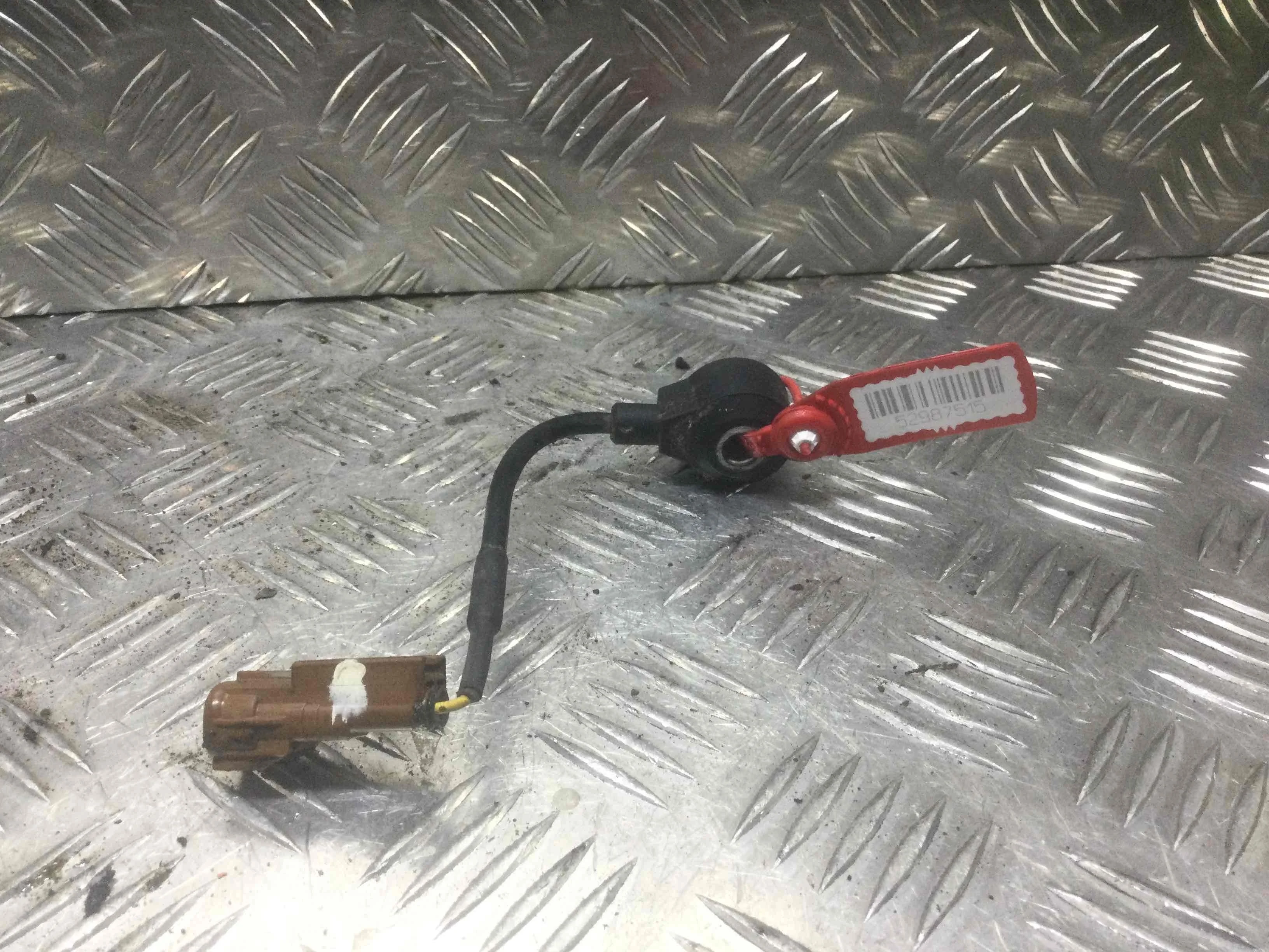 Датчик детонации Subaru Forester SG (2002-2005) бензин 2.5 i Механика