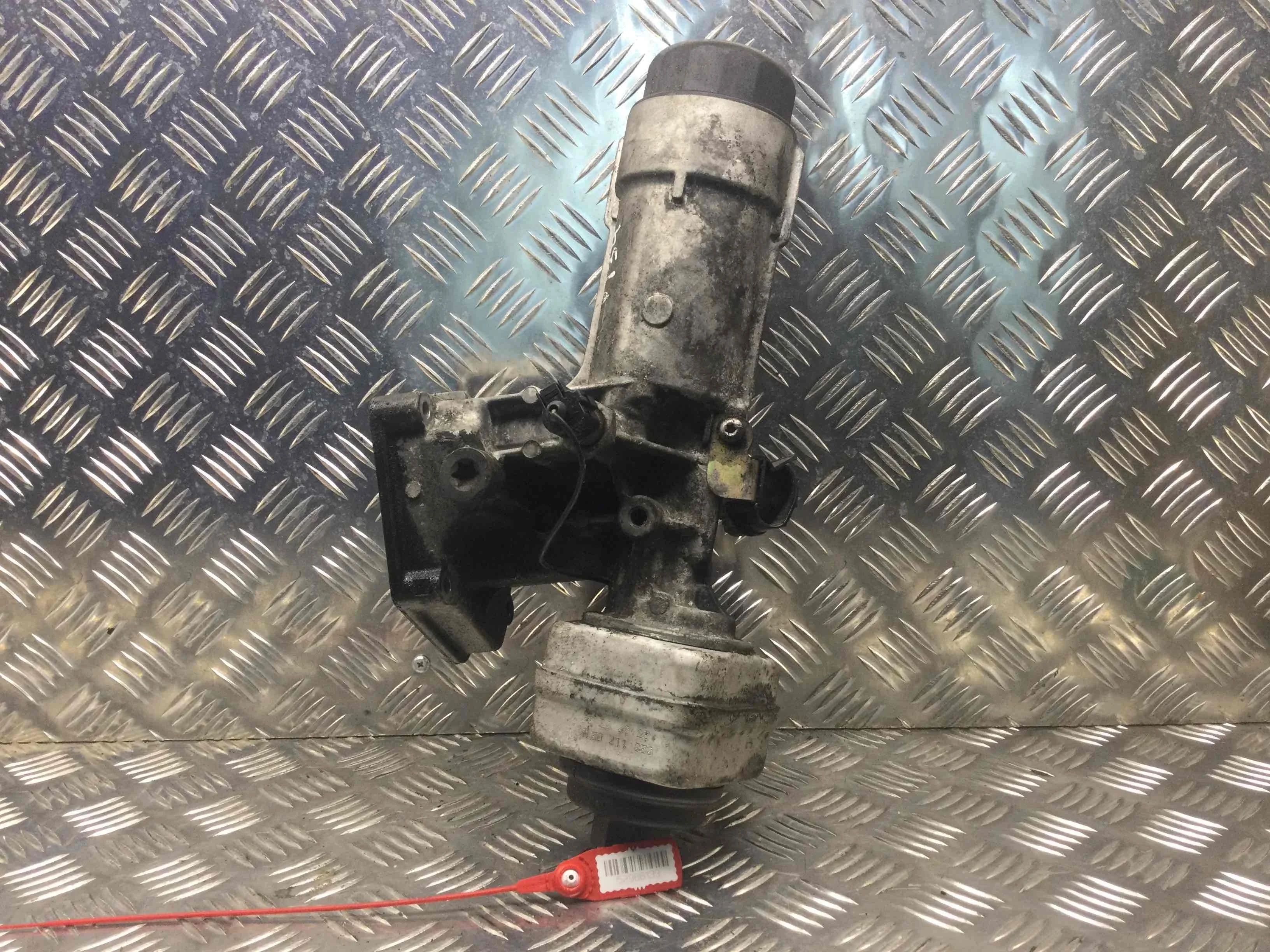 Корпус масляного фильтра Volkswagen Bora Bora (1J) 1998 - 2005 дизель 1.9 TDI Механика Универсал