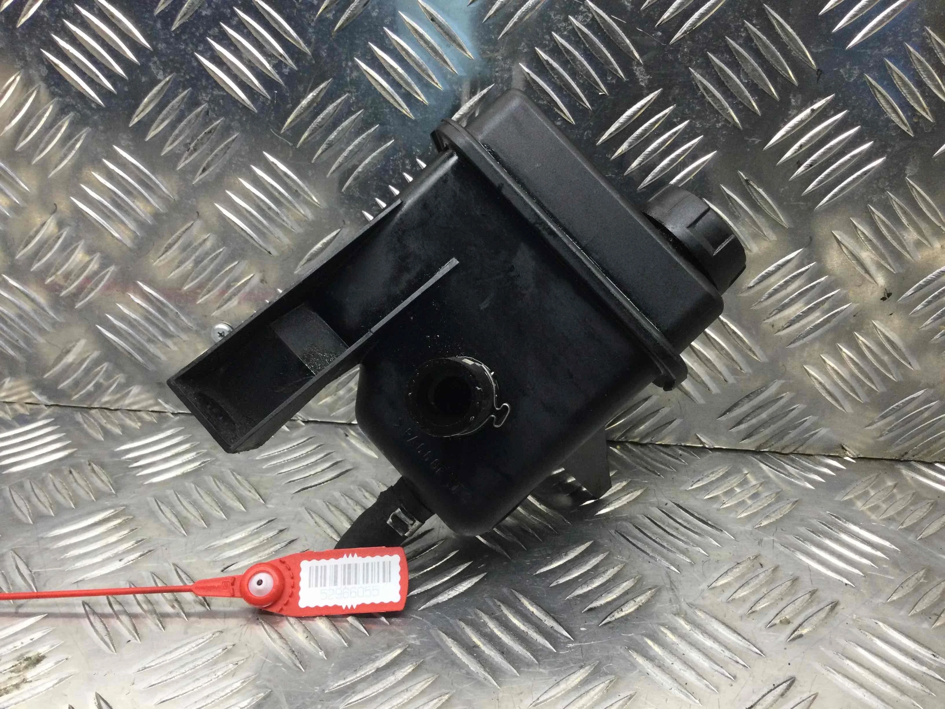 Бачок гидроусилителя Volvo V40 1 поколение (1996-2000) бензин 2.0 i Автомат Универсал