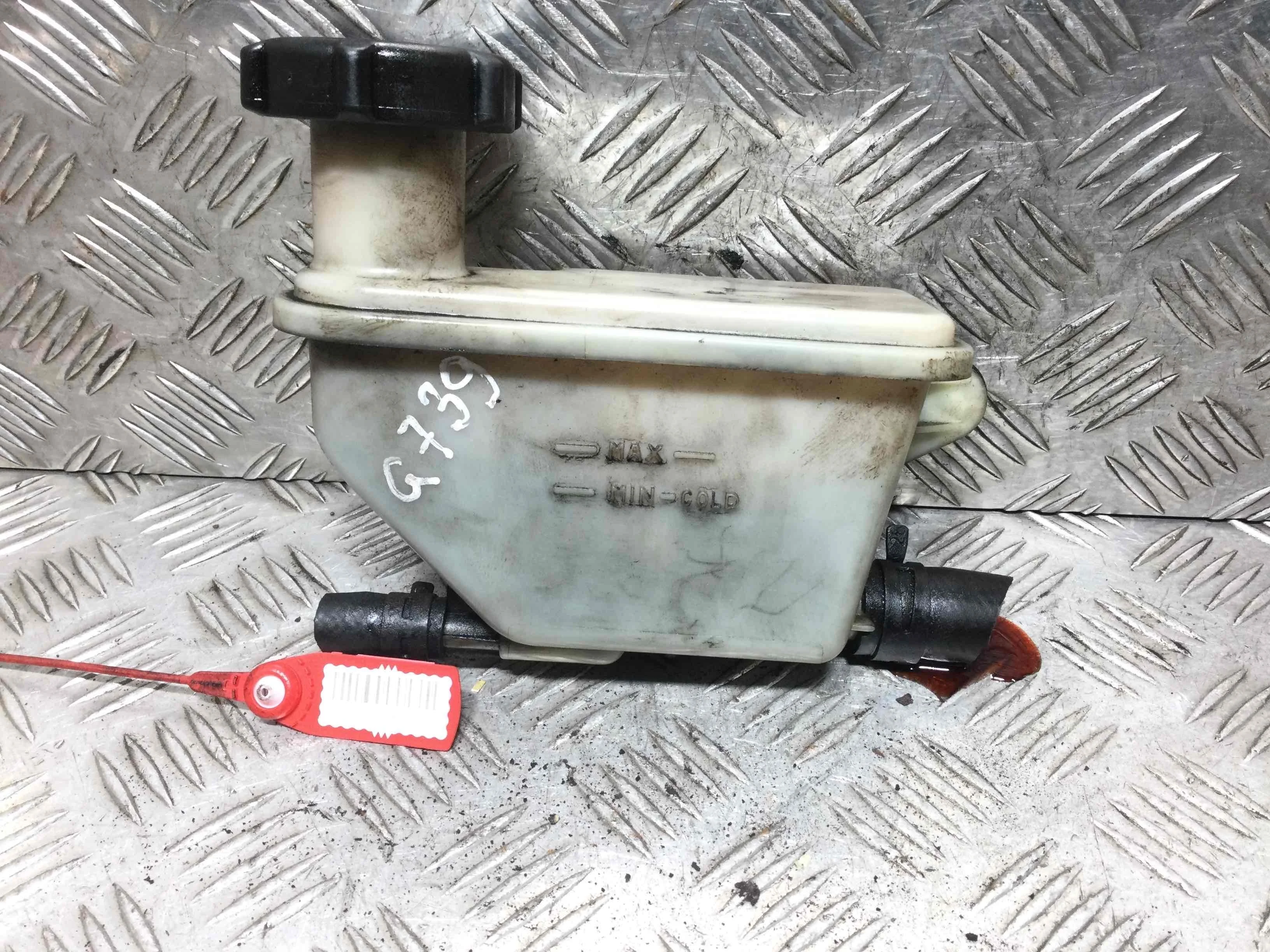 Бачок гидроусилителя Ford Transit Connect 1 поколение (2002-2009) дизель 1.8 TDCi Механика Минивэн