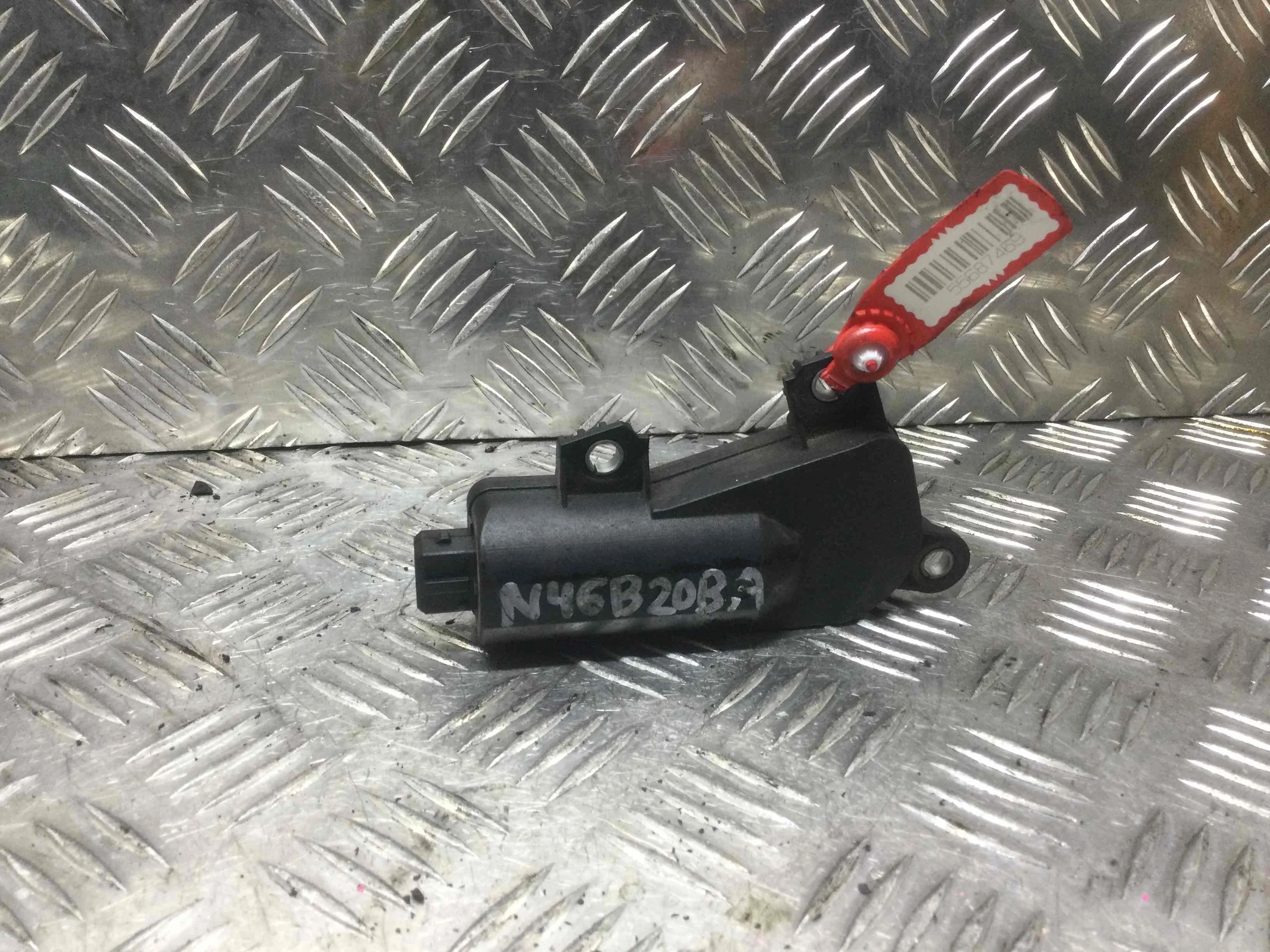 Сервопривод заслонок впускного коллектора BMW 1-Series E87/E81/E82/E88 (2004-2007) бензин 2.0 i Механика Седан