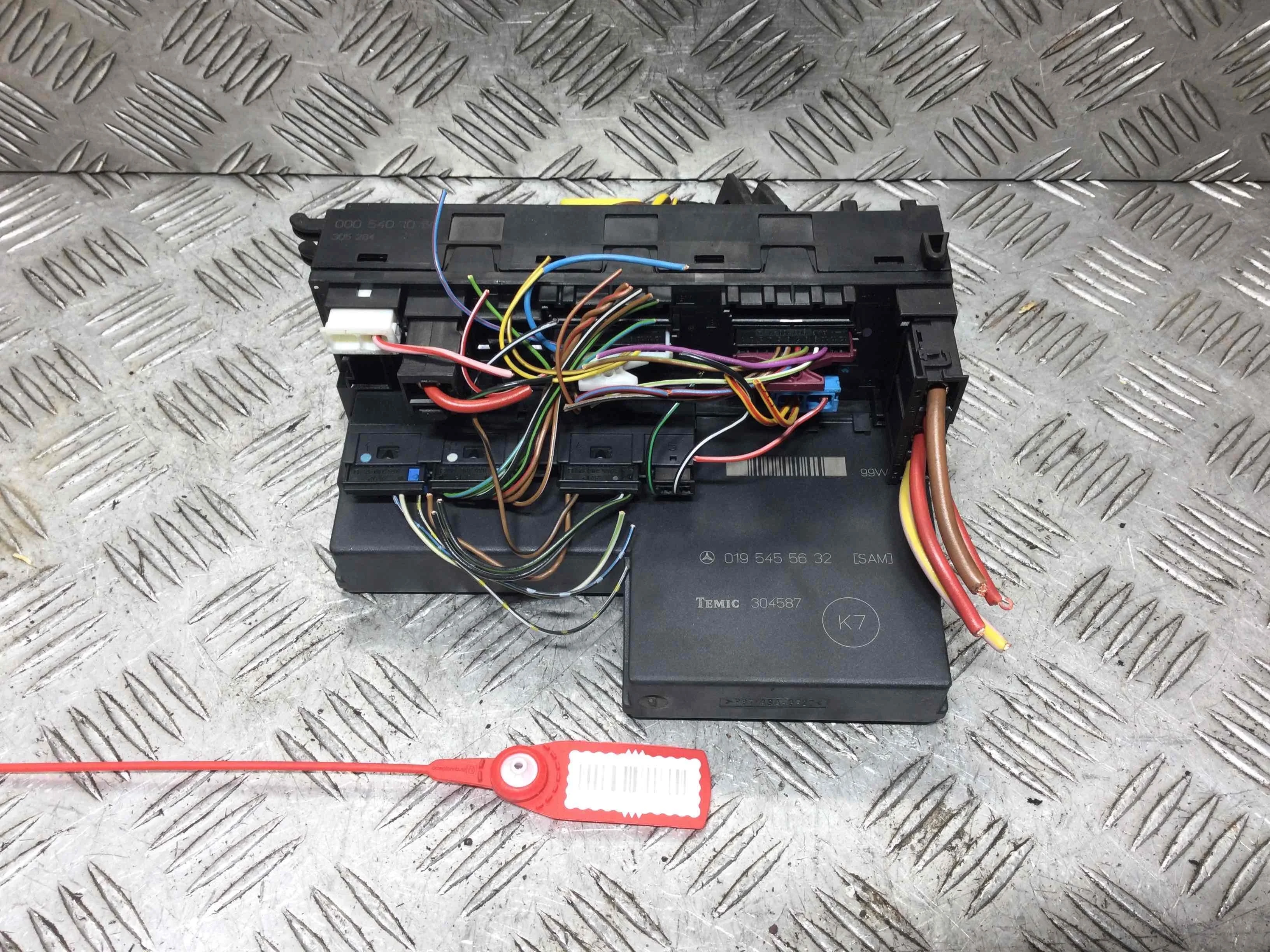 Блок SAM Volkswagen Passat B5 (1996-2000) дизель 1.9 TDI Автомат Универсал