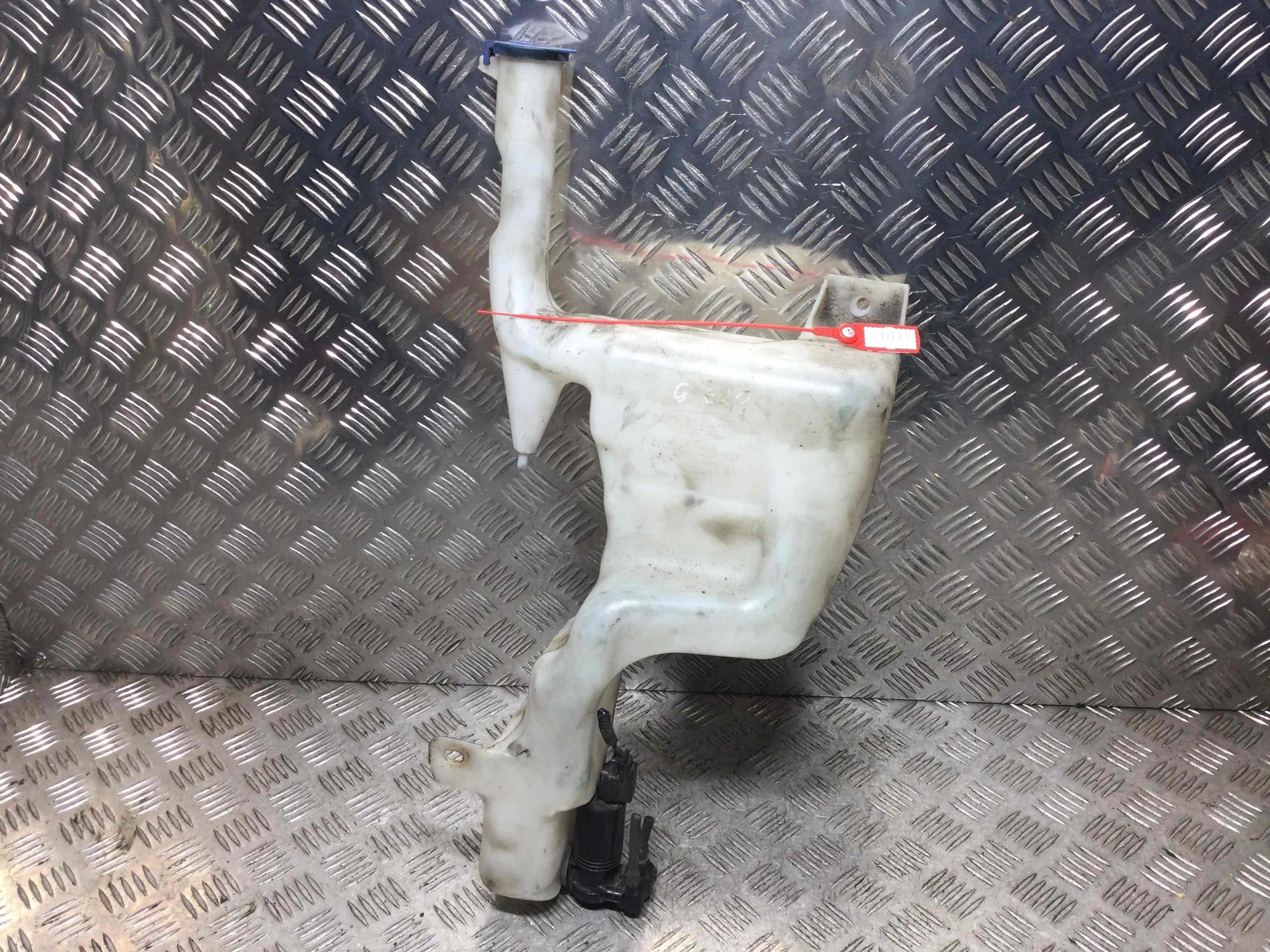 Бачок омывателя Ford B-Max 1 поколение Минивэн 2012 – 2018 дизель 1.6 TDCi Механика Минивэн