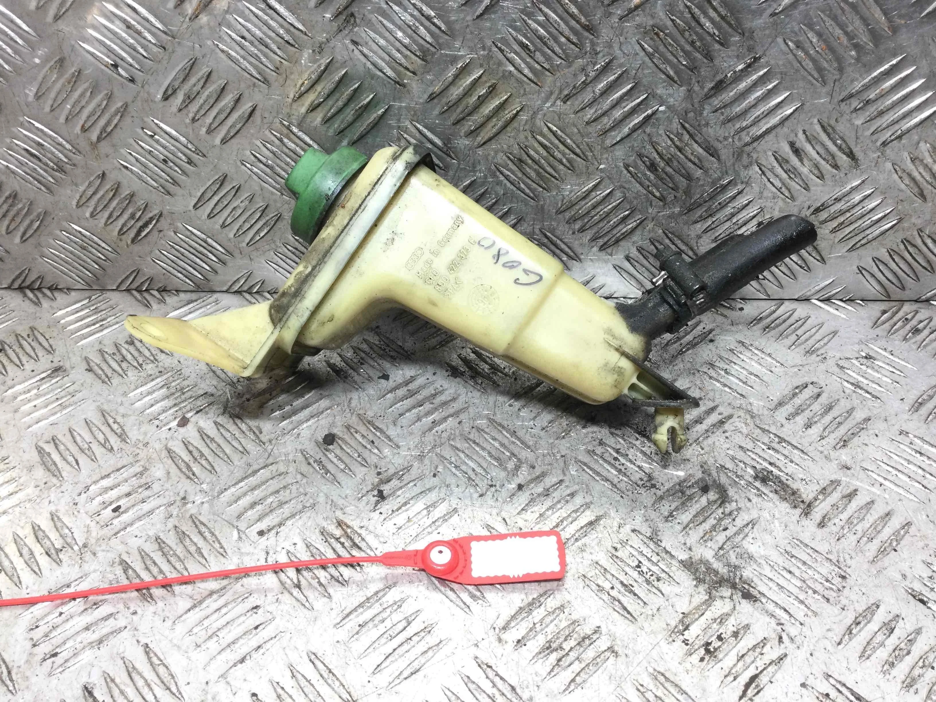 Бачок гидроусилителя Volkswagen Passat B5 (1996-2000) бензин 1.8 i Механика Универсал