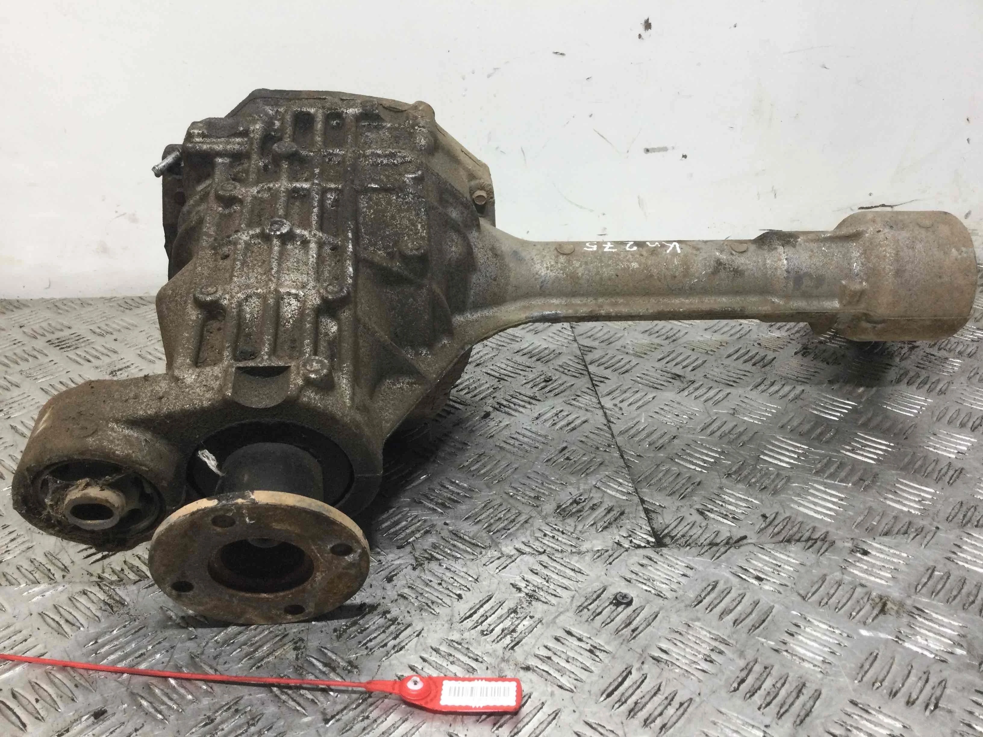 Редуктор переднего моста Nissan Navara D40 (2005-2010) дизель 2.5  Механика