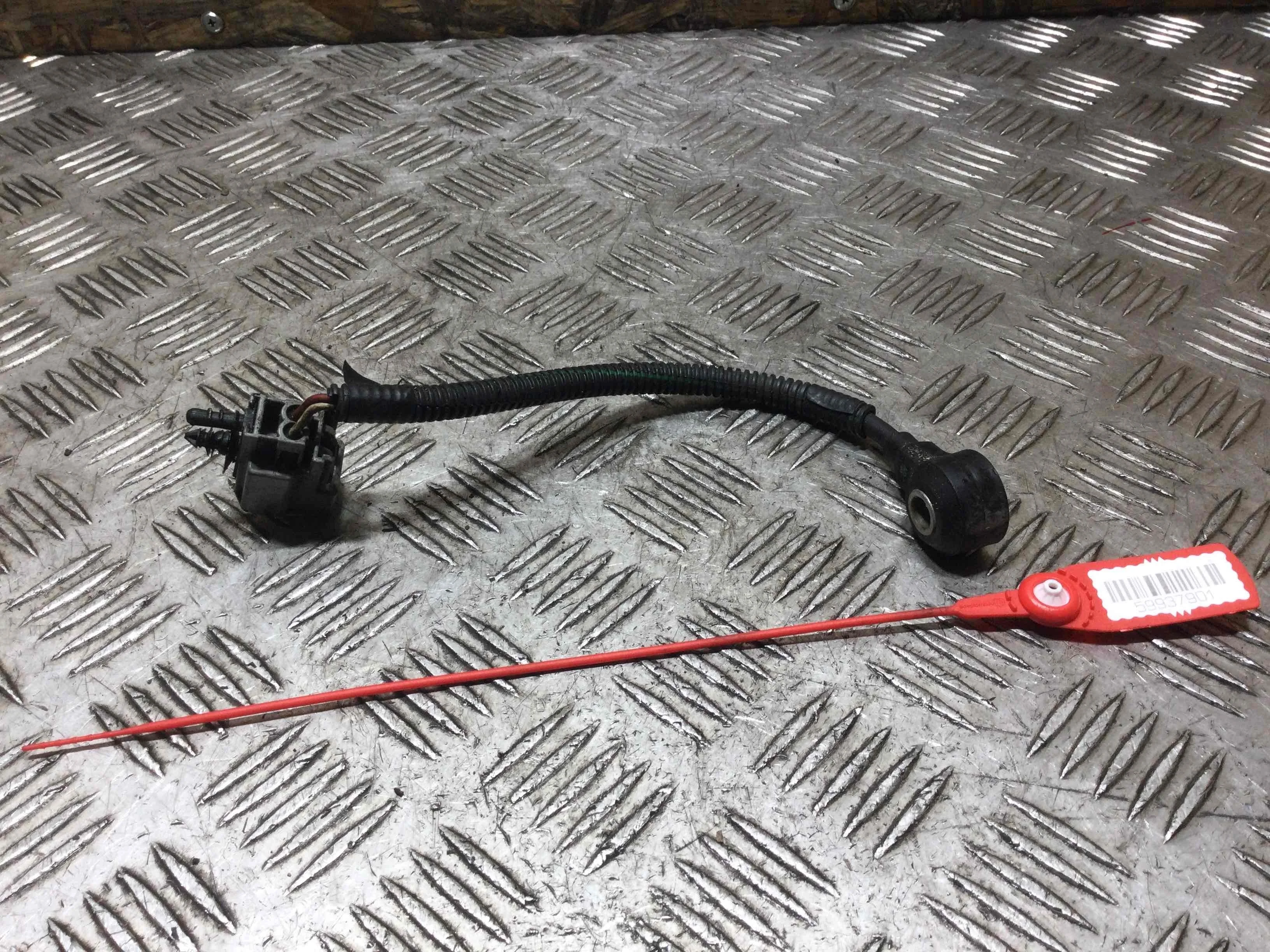 Датчик детонации Ford C-MAX 1 поколение (2003-2007) бензин 1.8 i Механика Седан