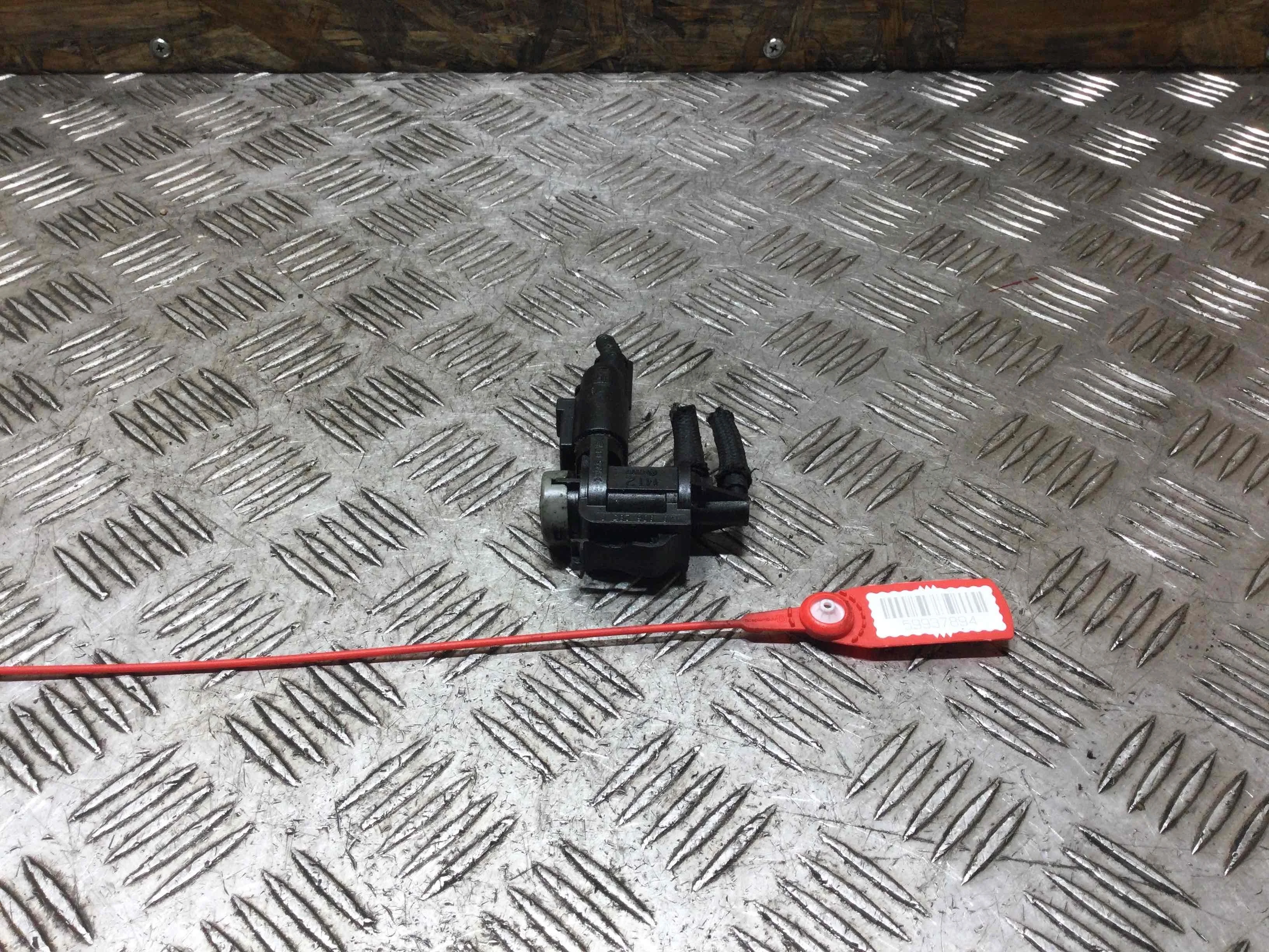 Преобразователь давления (соленоид наддува/EGR) Volkswagen Golf 4 поколение (1997-2004) дизель 1.9 DTI Механика Х/б