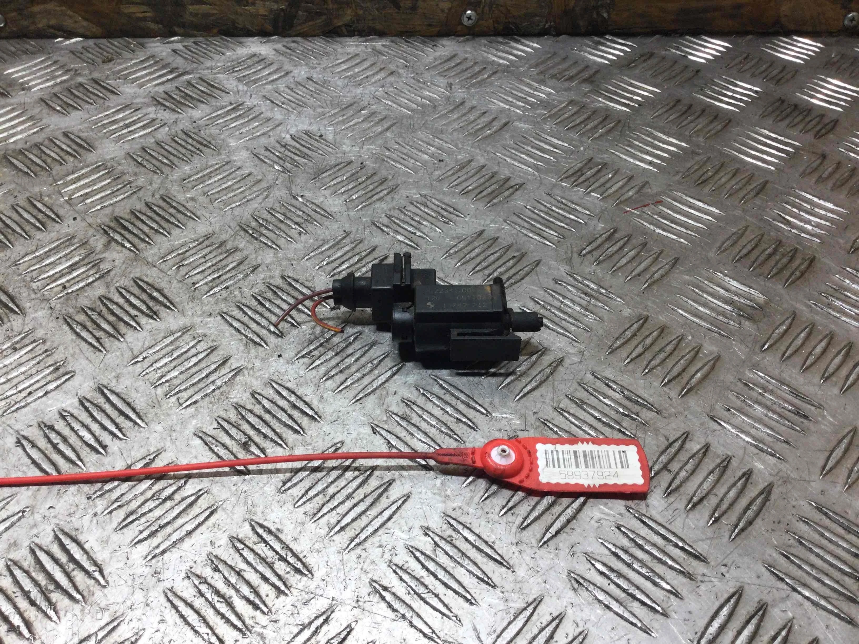 Клапан воздушный BMW 3-Series 3-Series E90/E91/E92/E93 2005 - 2010 дизель 2.0 D Механика Седан