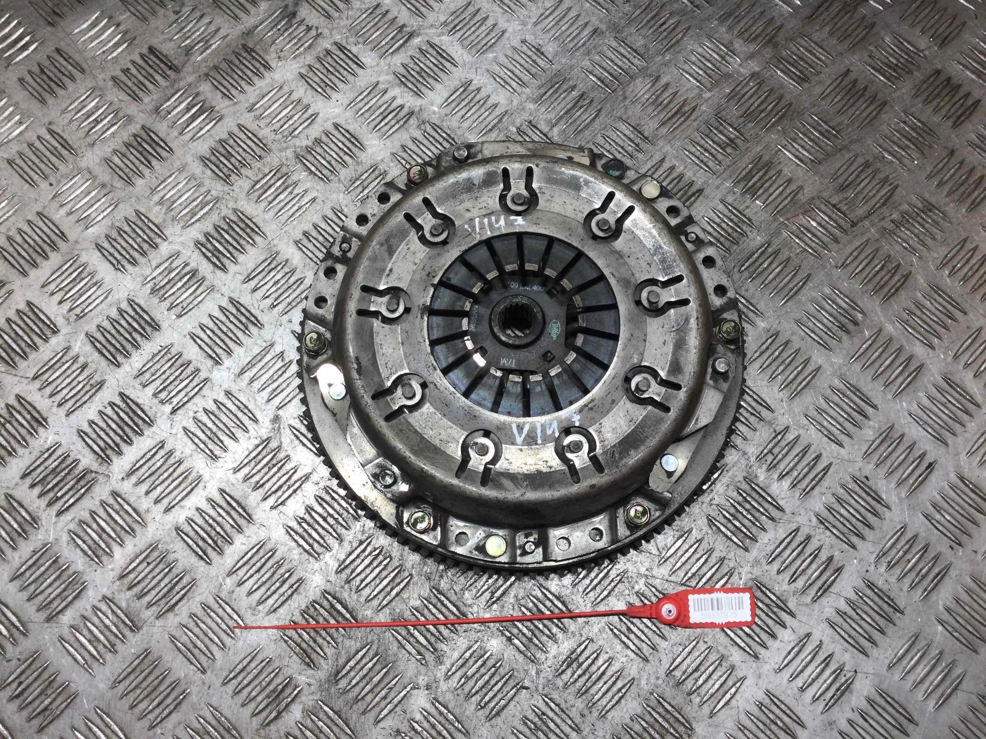 Маховик Nissan Almera N16 (2000-2003) бензин 1.5 i Механика Х/б