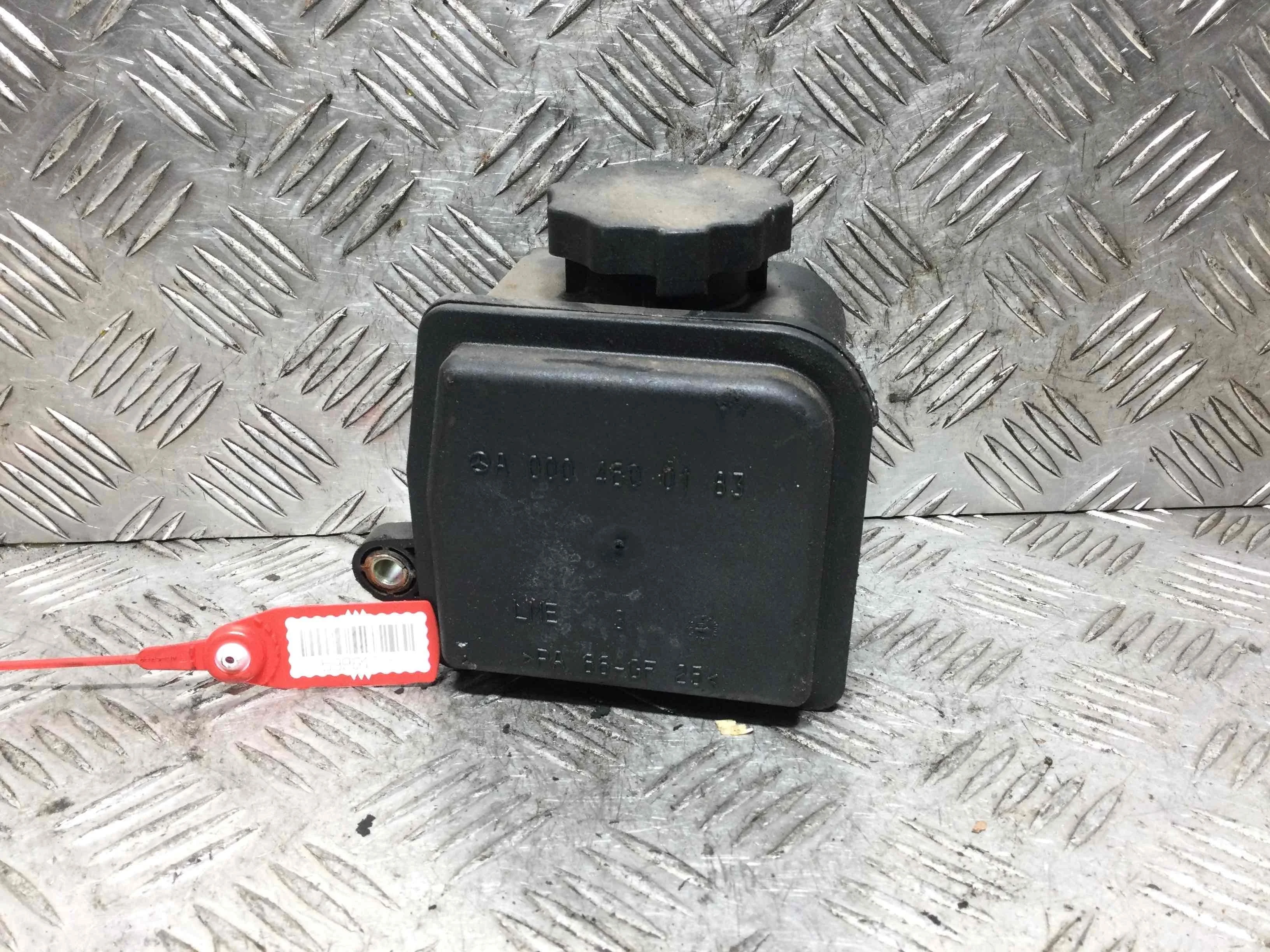 Бачок гидроусилителя Mercedes CLK W209/A209 (2002-2005) бензин 3.2 i Автомат Купе