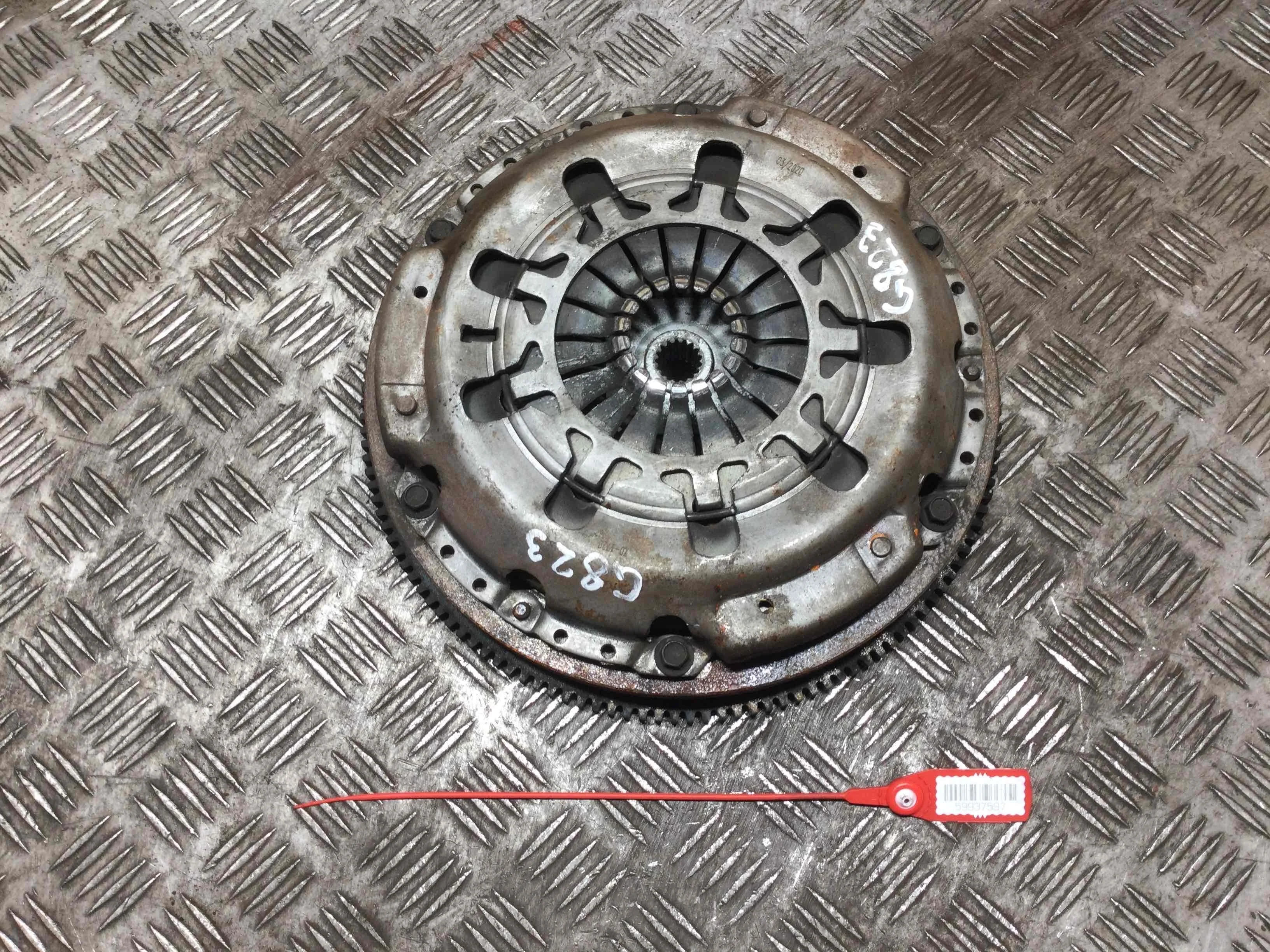 Маховик Ford Focus 1 поколение (1998-2001) бензин 1.4 i Механика Х/б