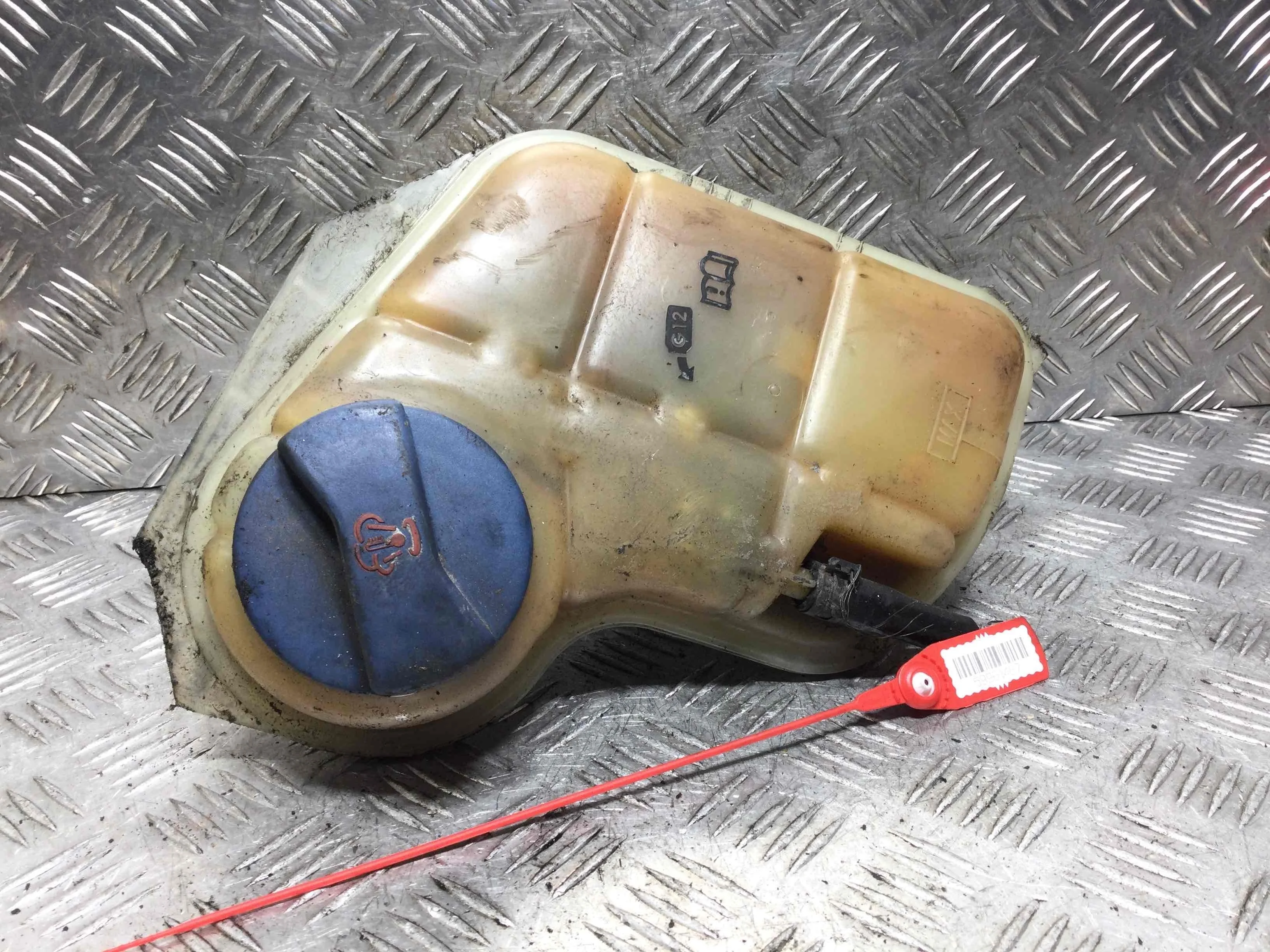 Бачок расширительный Audi A6 C5/4B (1997-2004) дизель 2.5 TD Механика Универсал