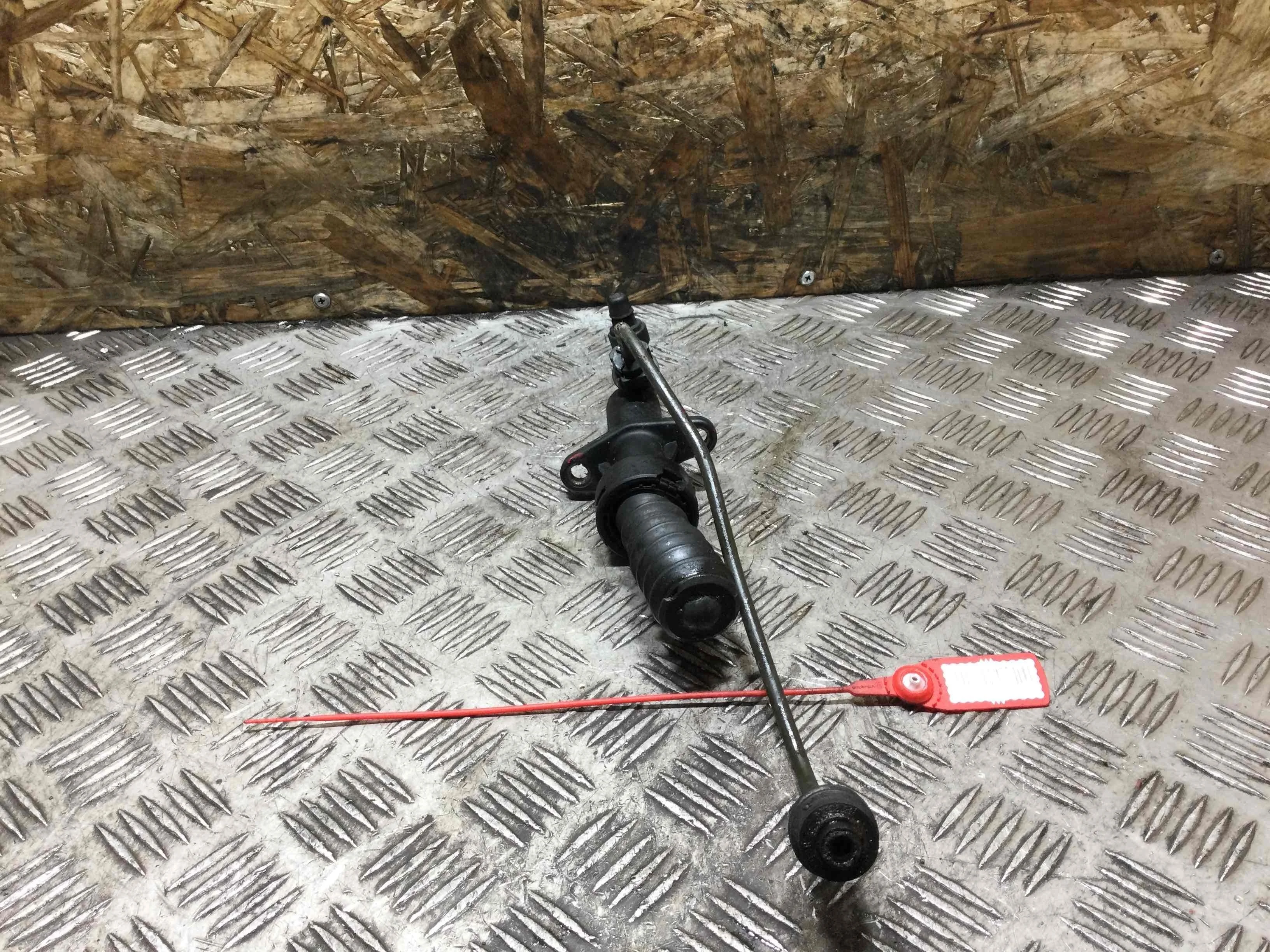 Цилиндр сцепления рабочий Citroen C8 1 поколение [рестайлинг] 2008 - 2014 бензин 2.2 i Механика Минивэн