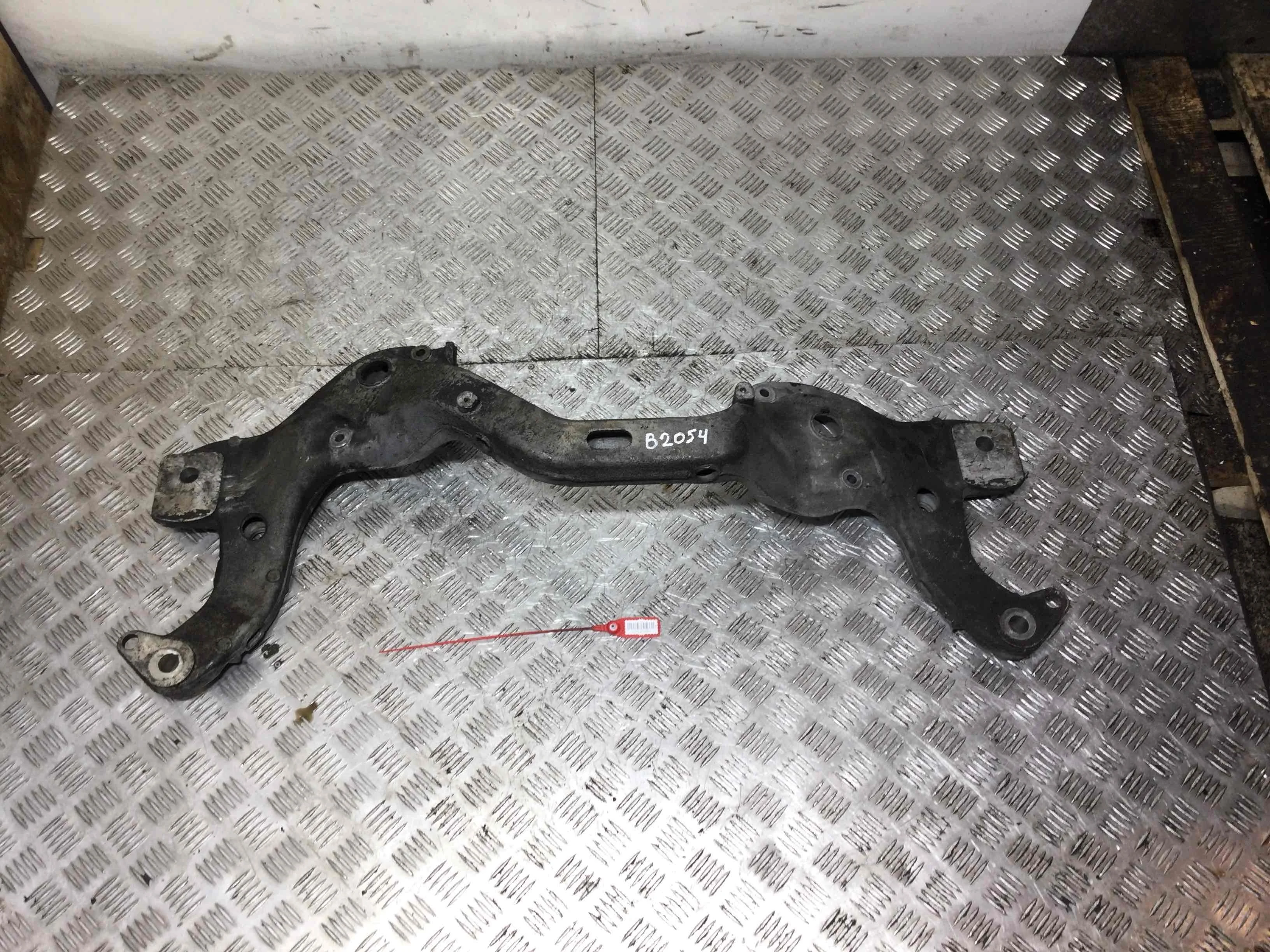 Балка подвески передняя (подрамник) Porsche Cayenne 955 (2002-2007) бензин 4.5 is Автомат